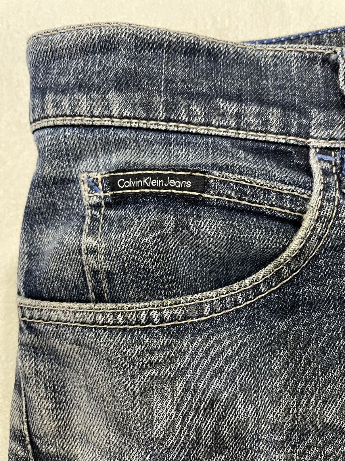 Calvin Klein Vintage Calvin Klein Jeans Straight Cut Distress Faded Jean Size US 33 - 8 Thumbnail