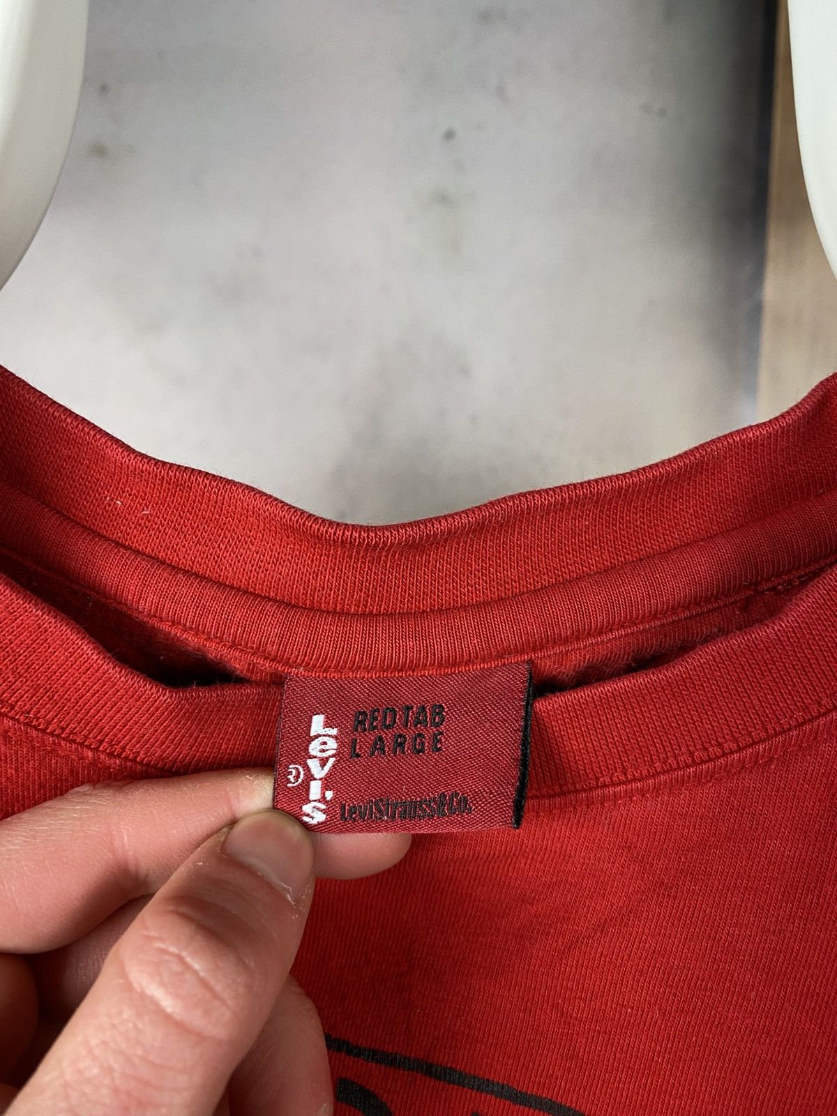 Levi's 📌Vintage 90s T-Shirt Levi’s Heroes Ordinary Red Tab VTG Tee📌 Size US L / EU 52-54 / 3 - 13 Thumbnail