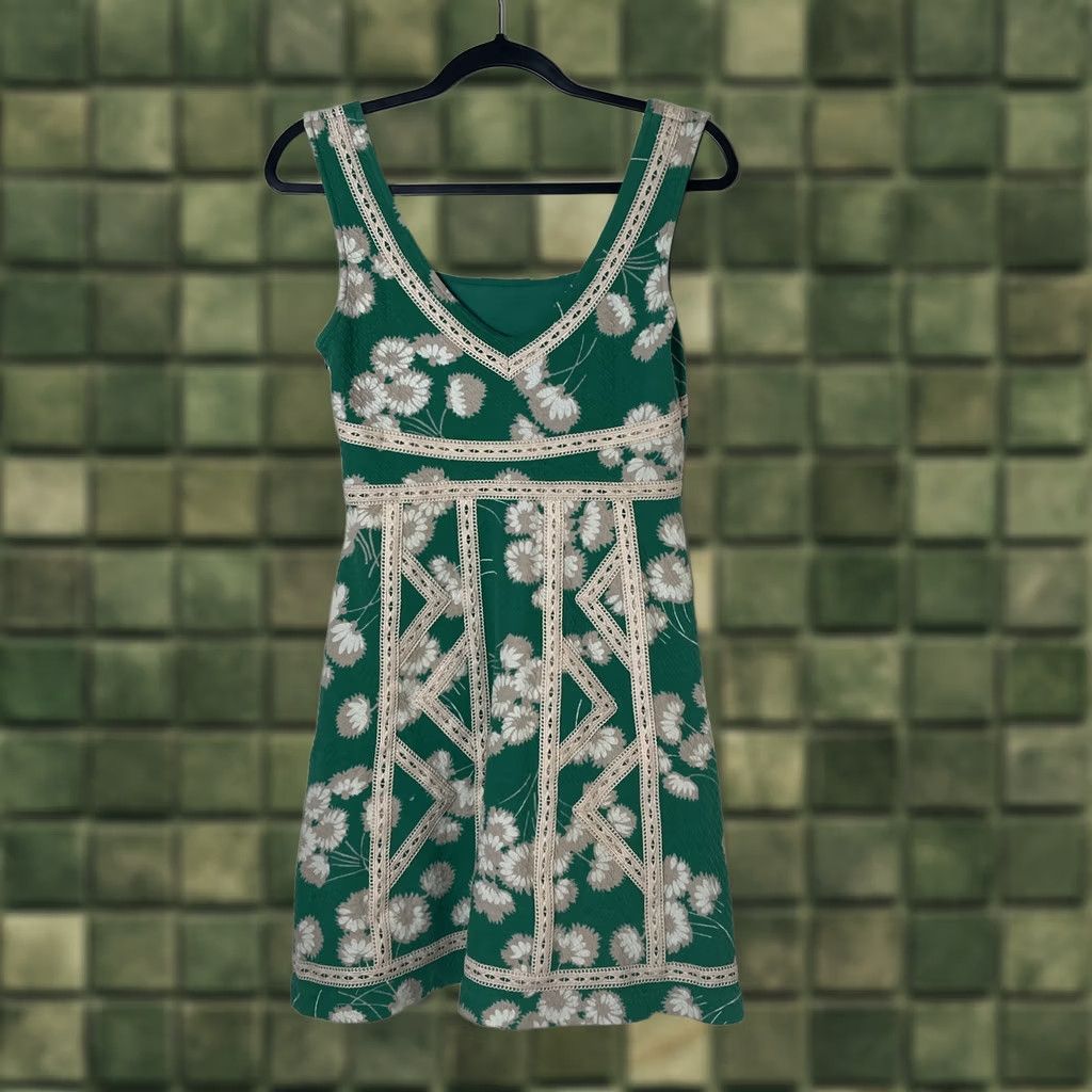maeve green floral dress Anthropologie Women Size 4 Emma Fit & Flare Short Cocktail dress