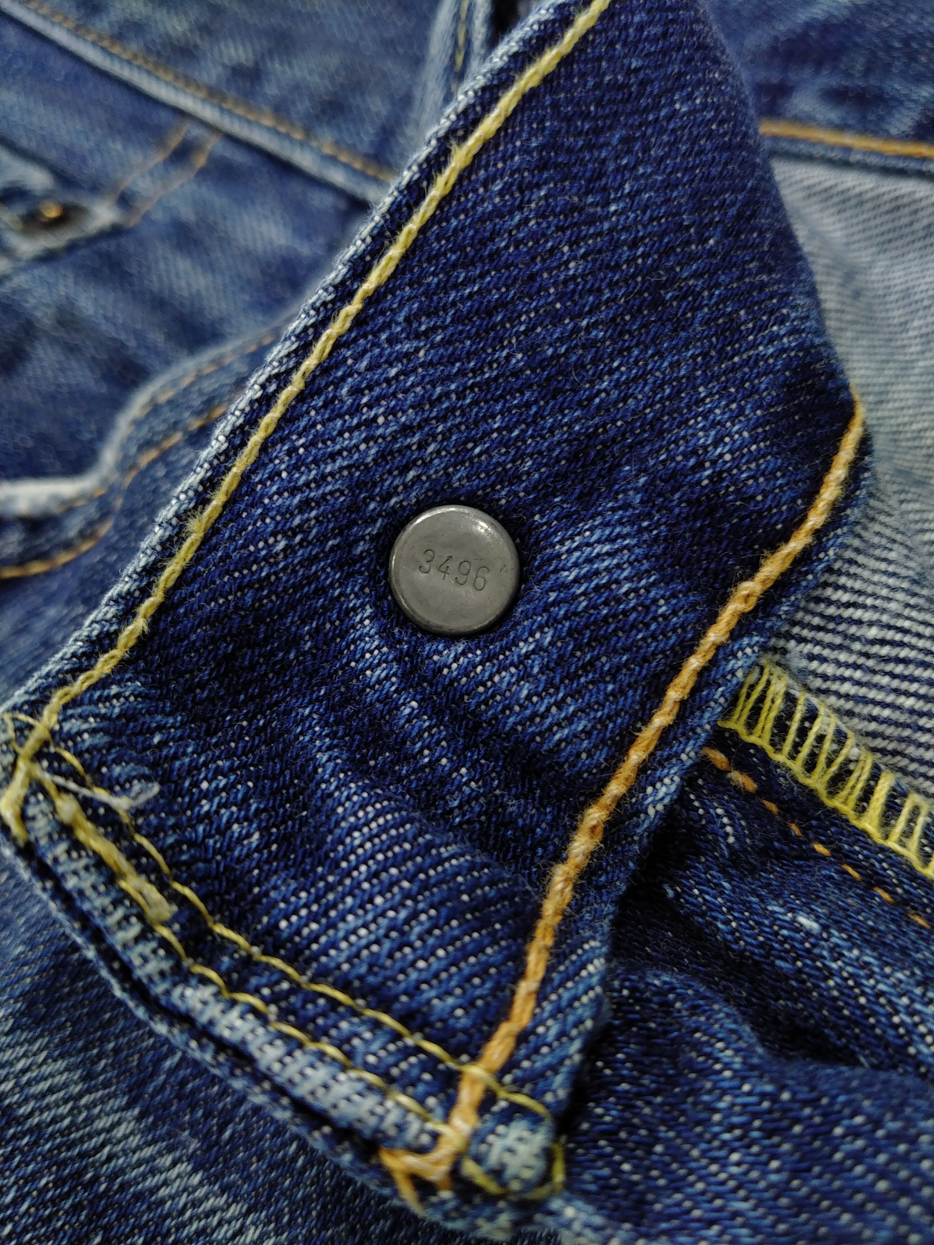 Levi's Distressed Vintage Levi's 505 Jeans 35x30.5 Denim JN1012 Size US 35 - 7 Thumbnail