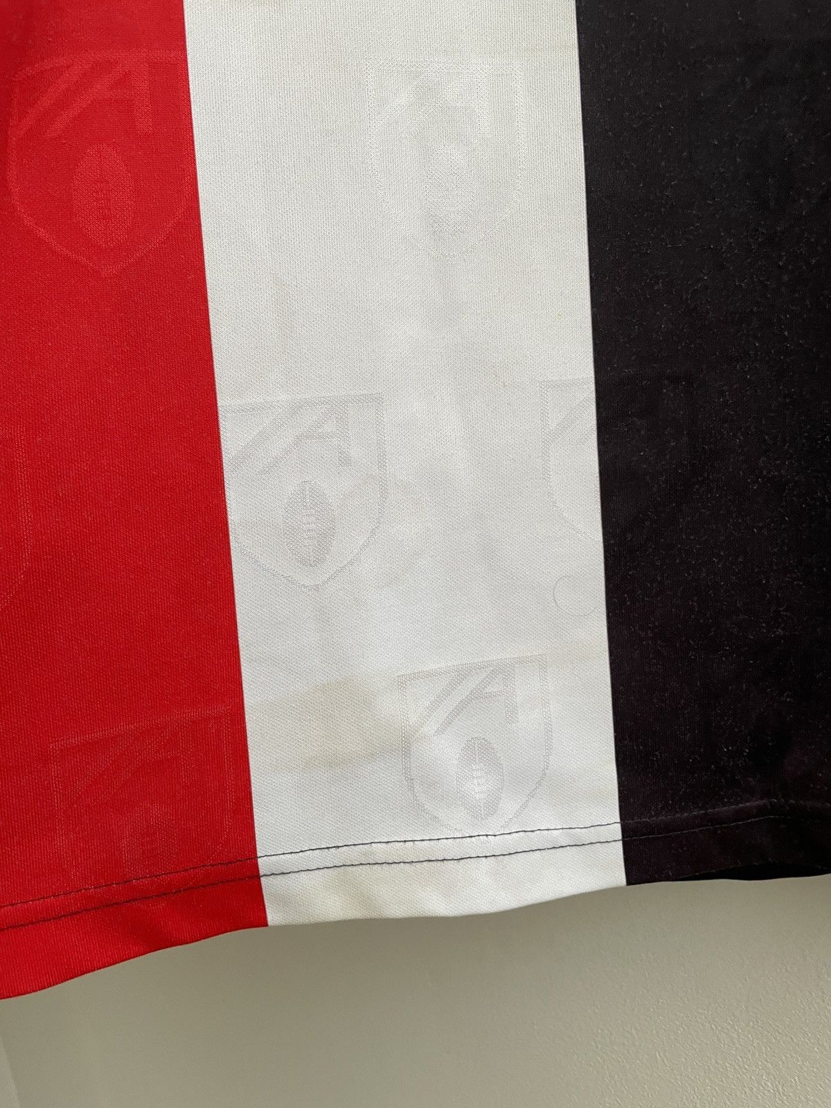 Vintage St Kilda Saints Vintage Puma Football Club AFL LRG Jersey Size US XXL / EU 58 / 5 - 10 Thumbnail