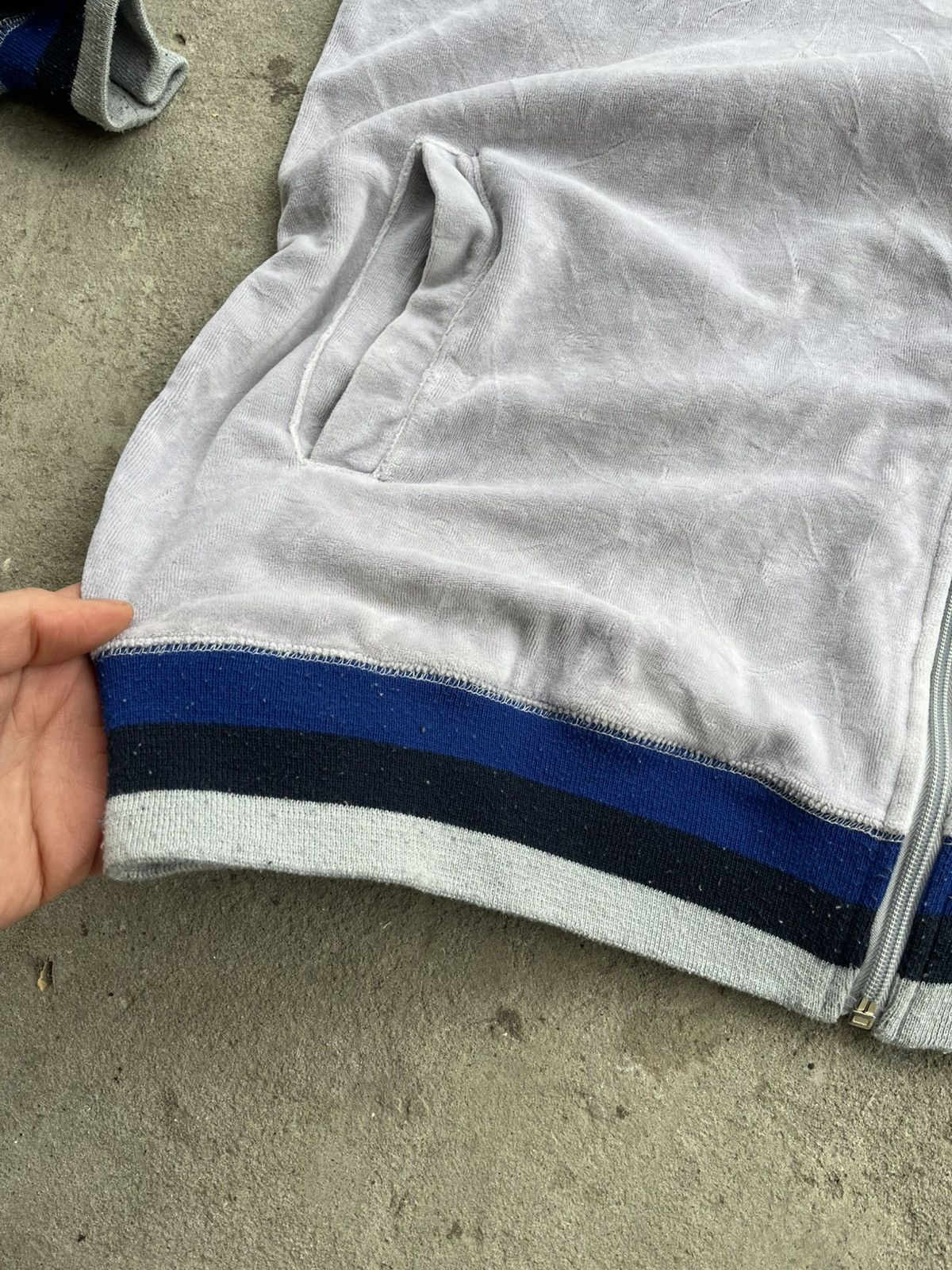 Ecko Unltd. Vintage Ecko Unltd Big Log Velour Rap Zip Up Hoodie Y2k Size US S / EU 44-46 / 1 - 15 Thumbnail