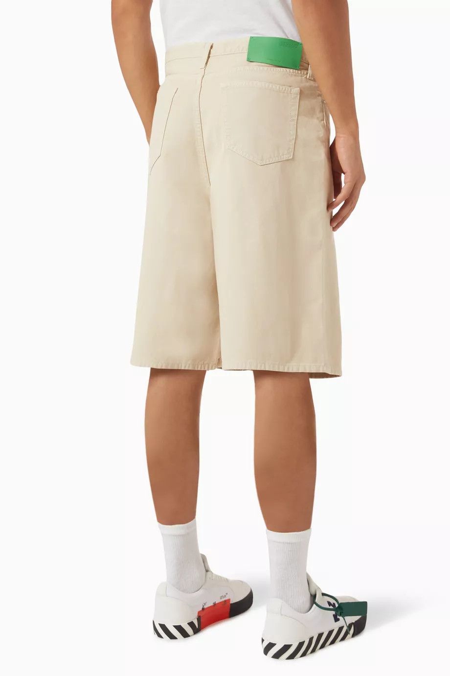 Off-White o1y0225 Logo Short in Beige Size US 34 / EU 50 - 3 Thumbnail