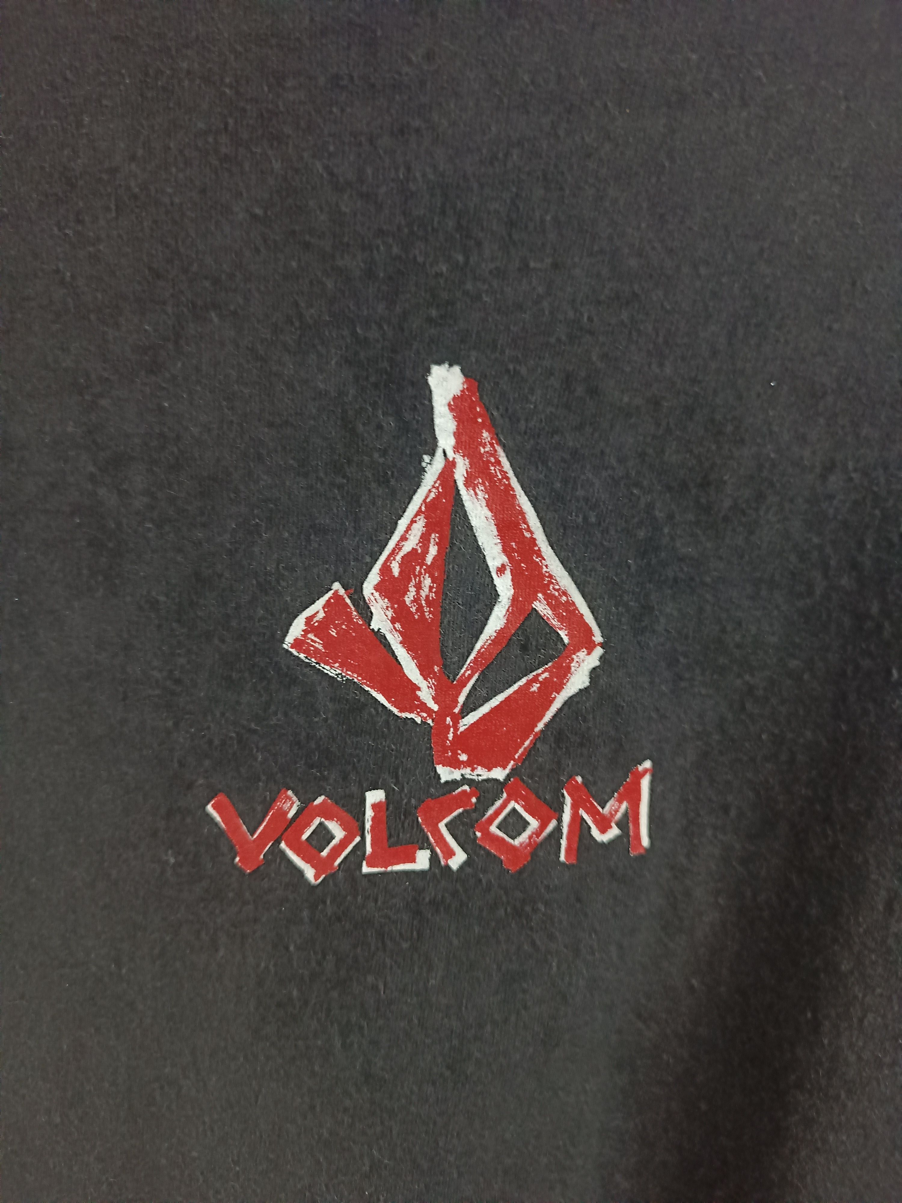 Vintage VINTAGE Y2K VOLCOM SMALL LOGO L/S SKATE GANG 90'S RARE Size US L / EU 52-54 / 3 - 6 Thumbnail