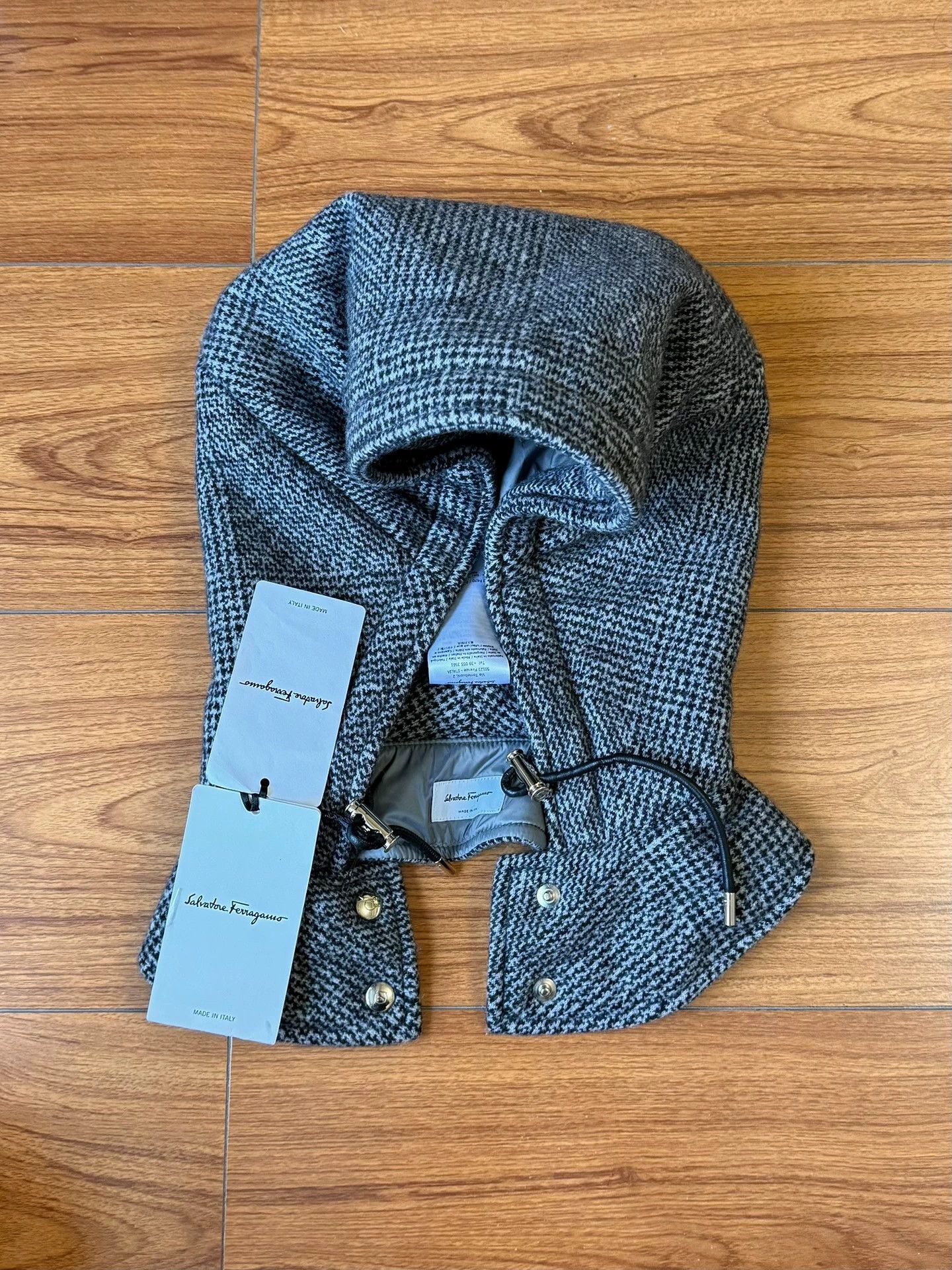 Salvatore Ferragamo Ferragamo Cashmere Prince of Wales Check Hat - Oversized Size ONE SIZE - 1 Thumbnail