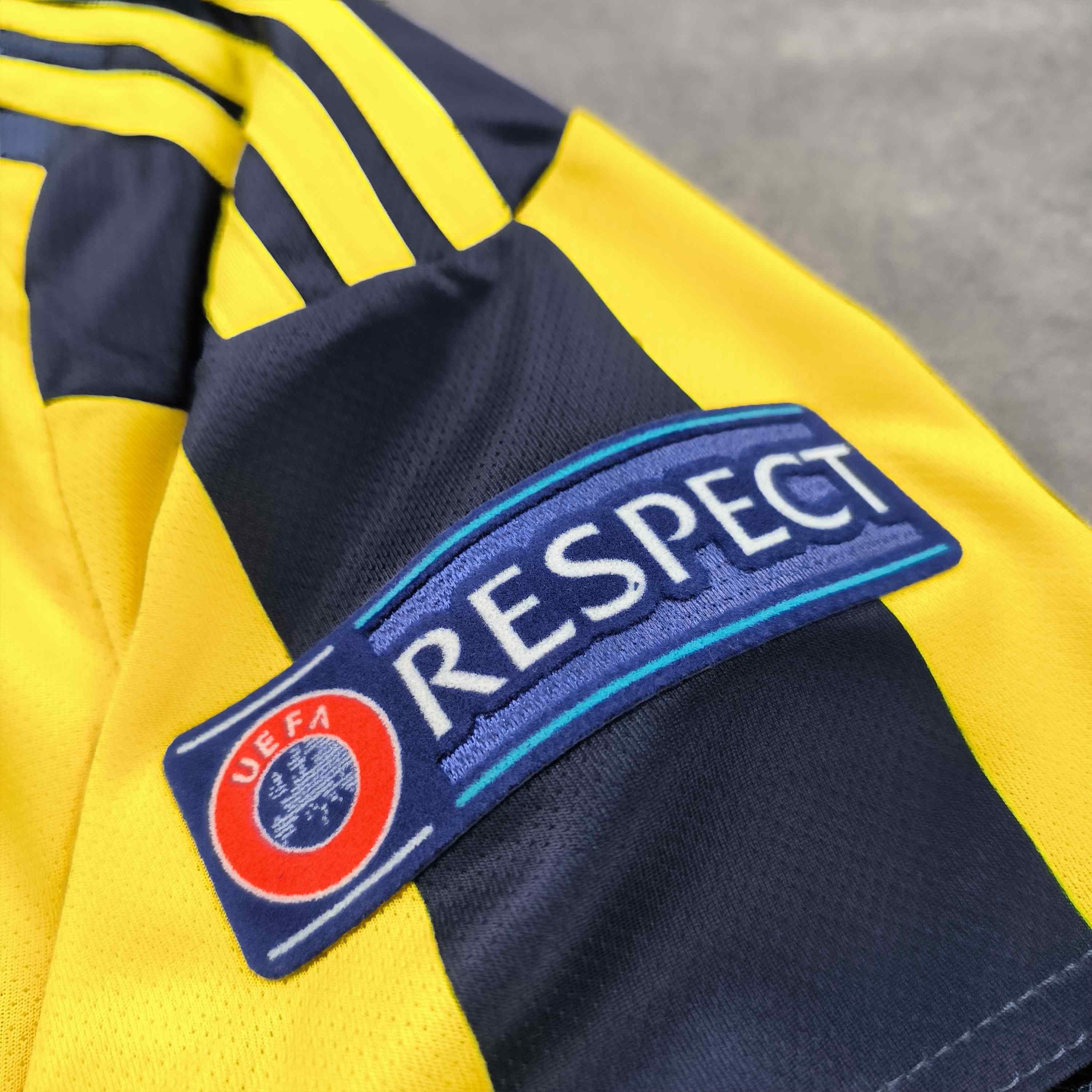 Adidas Fenerbahce 15-16 Adidas home EL v. Persie football jersey S Size US S / EU 44-46 / 1 - 8 Thumbnail