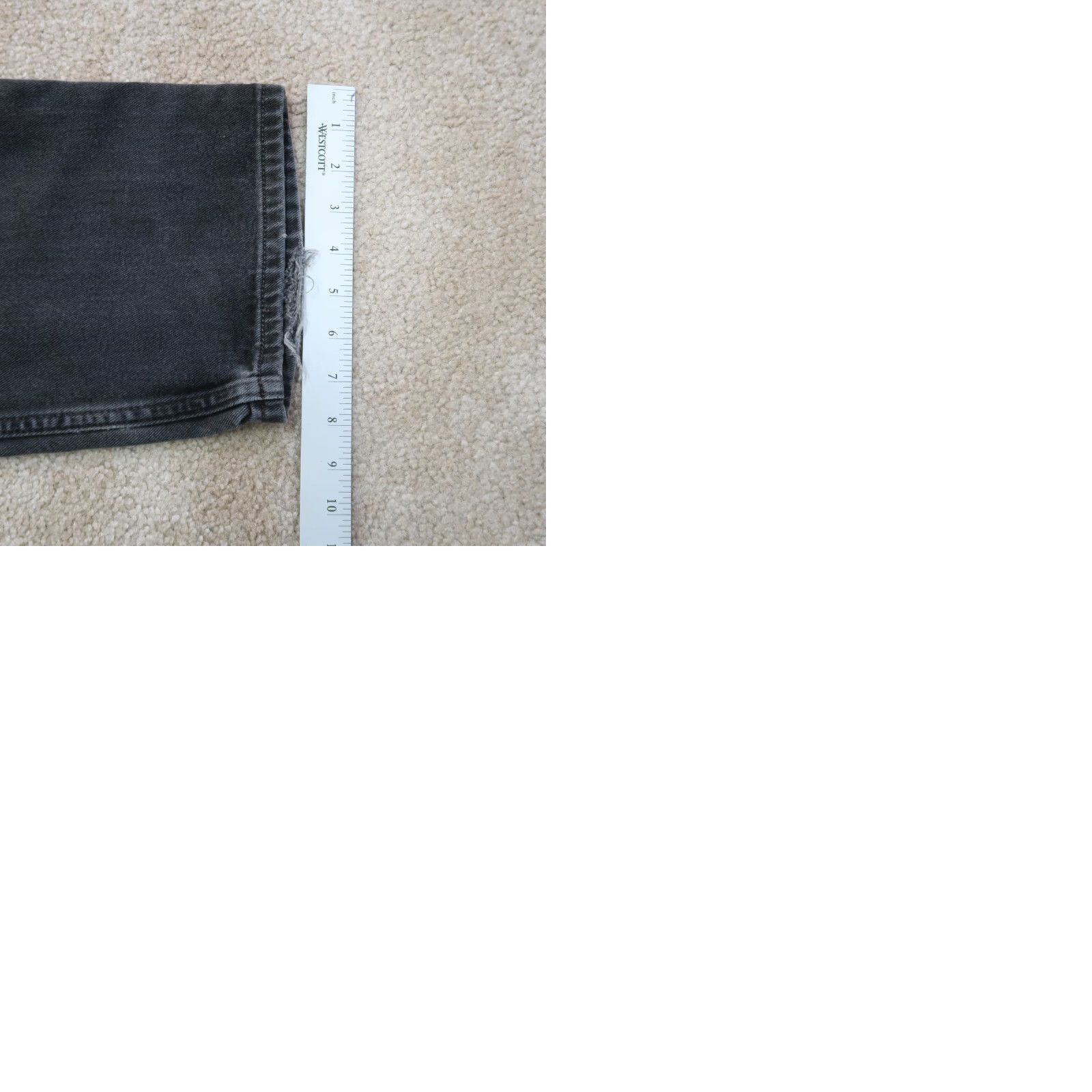 Levi's VINTAGE Levi's 550 Jeans Men's 36x34 Black Denim Relaxed Tapered 5-Pocket USA 2001 MEXICO Mens Size US 36 / EU 52 - 10 Thumbnail