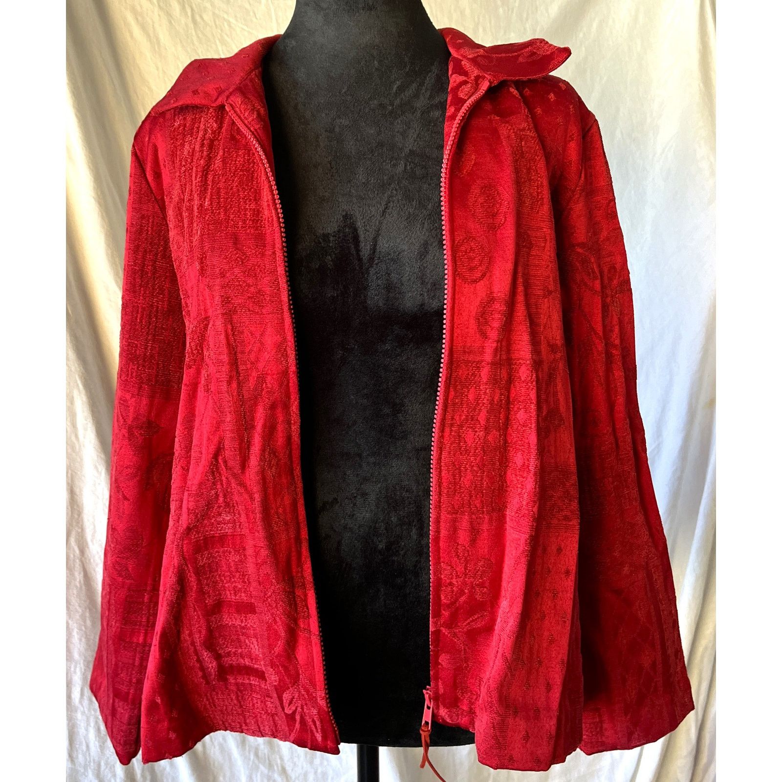 Other DressBarn Red Floral Holiday Jacket Size M, Suede-Feel Size M / US 6-8 / IT 42-44 - 3 Thumbnail