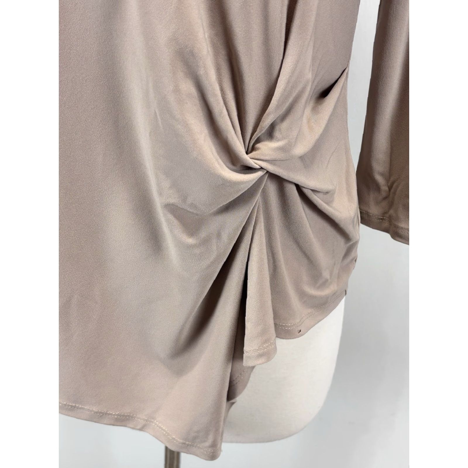 Joseph Ribkoff Joseph Ribkoff Blouse Women's Size 8 Tan Brown 3/4 Sleeve V-Neck Stretch Twist Front Classic Womens Size M / US 6-8 / IT 42-44 - 5 Thumbnail