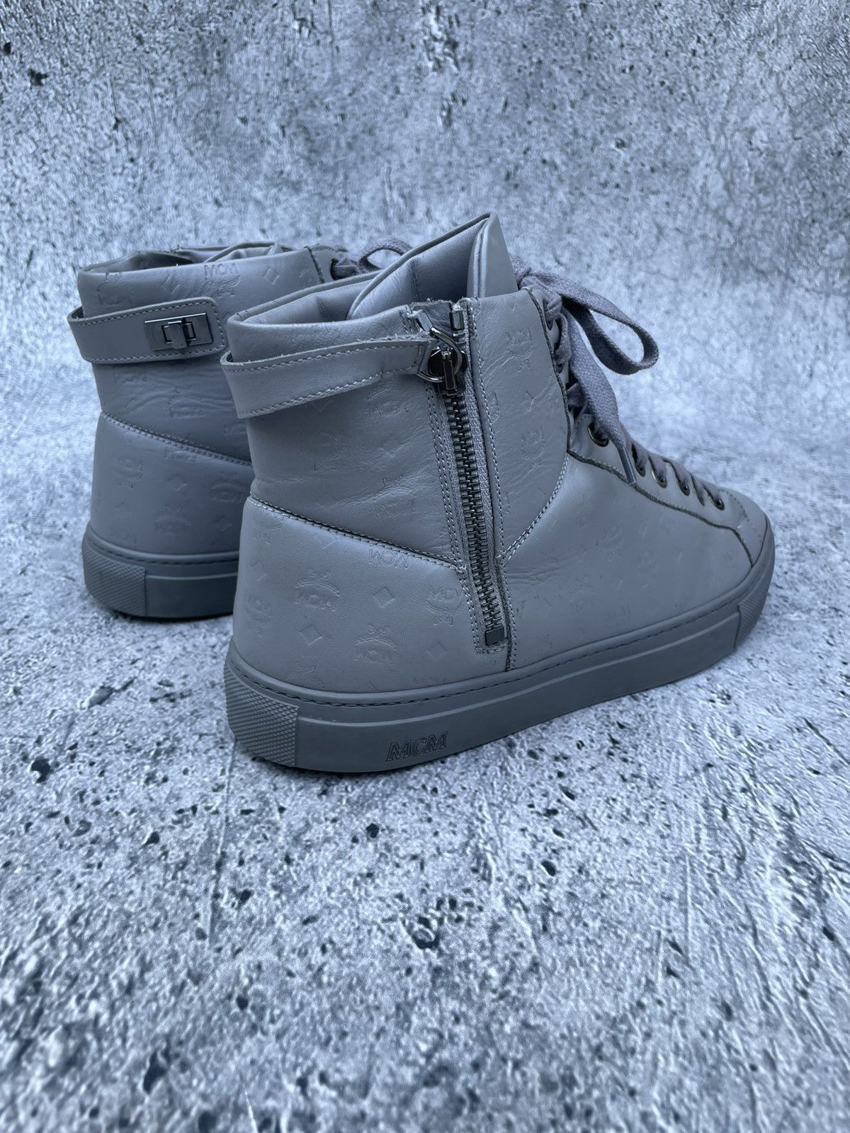 MCM MCM hi top grey sneaker Size US 7 / EU 40 - 5 Thumbnail