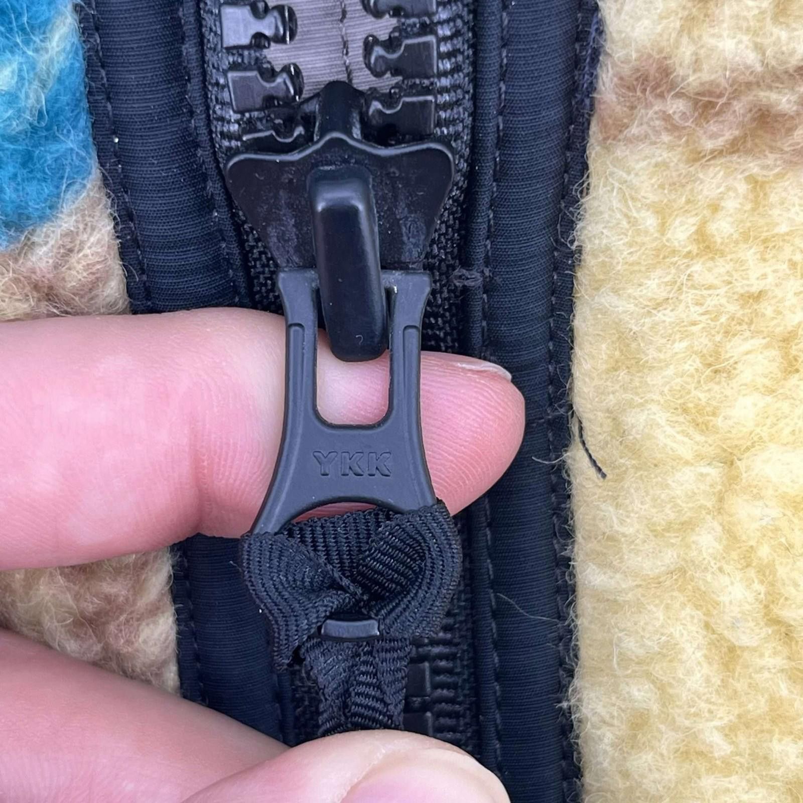 Canada Goose Canada Goose X Union X NBA Legion Vest Legacy Tartan Gold M Size US M / EU 48-50 / 2 - 6 Thumbnail