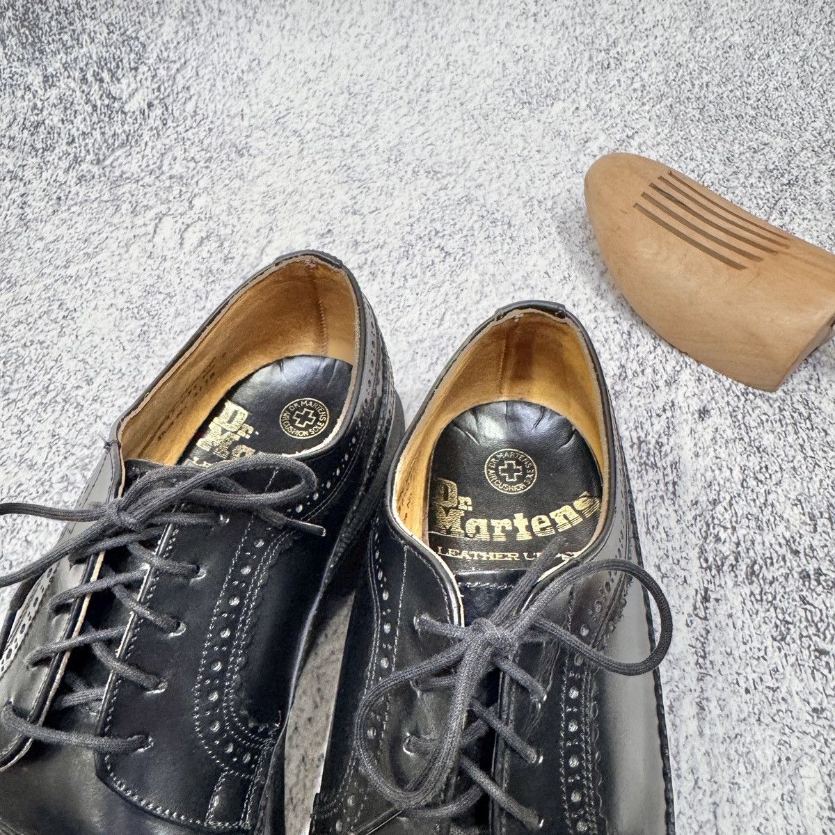 Dr. Martens Vintage Dr.Martens England Brogues US9 UK8 Size US 9 / EU 42 - 8 Thumbnail