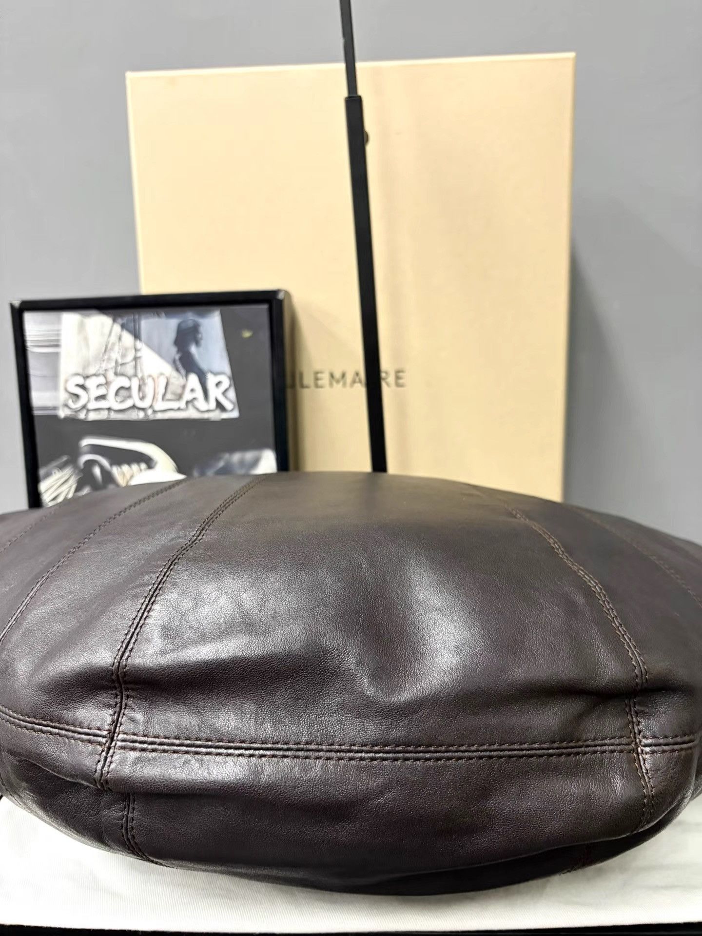 Lemaire Lemaire Large Dark Chocolate Lambskin Croissant Bag K34 Size ONE SIZE - 9 Thumbnail