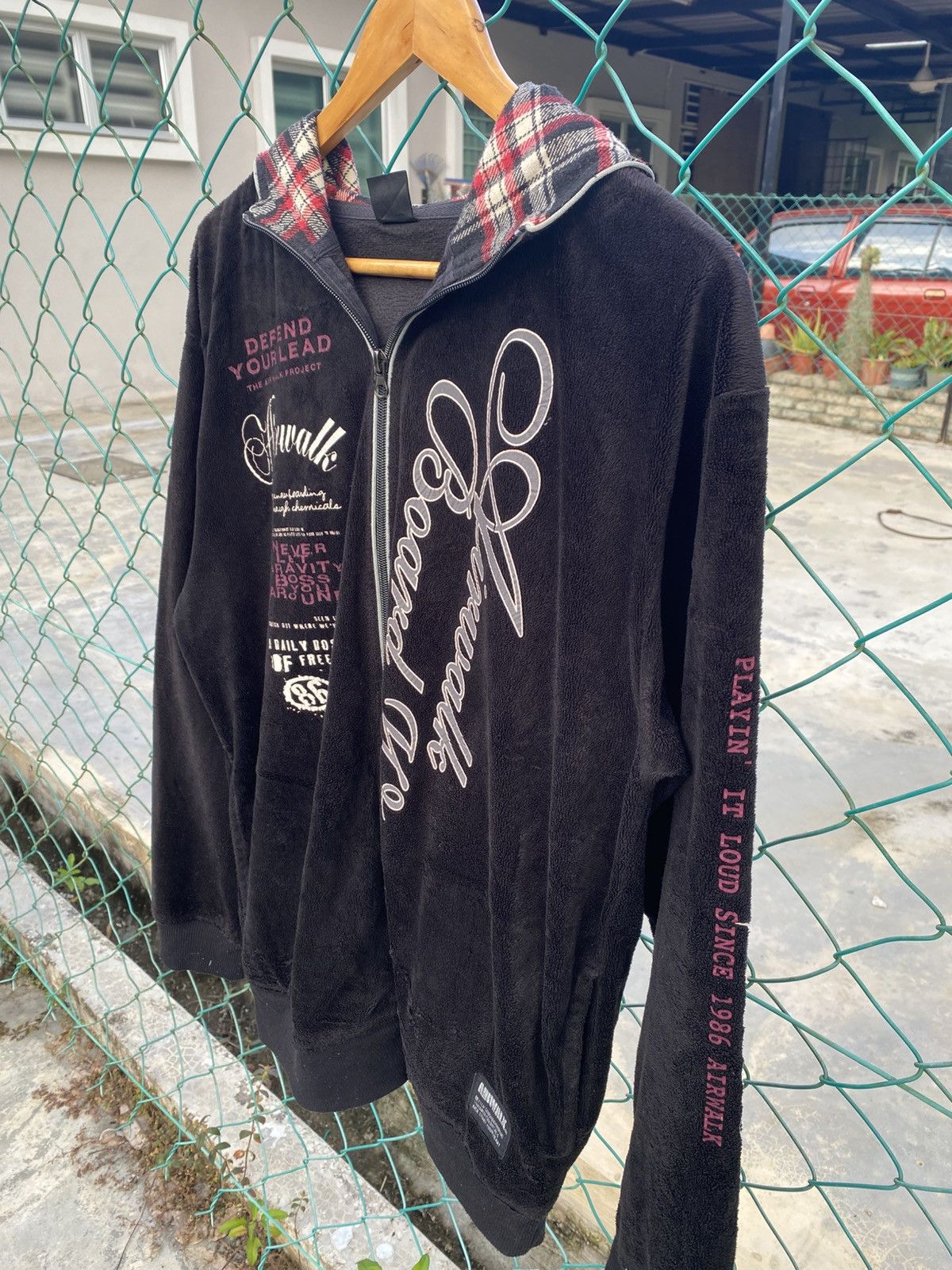Airwalk Airwalk velvet zip up hoodie Size US XL / EU 56 / 4 - 5 Thumbnail