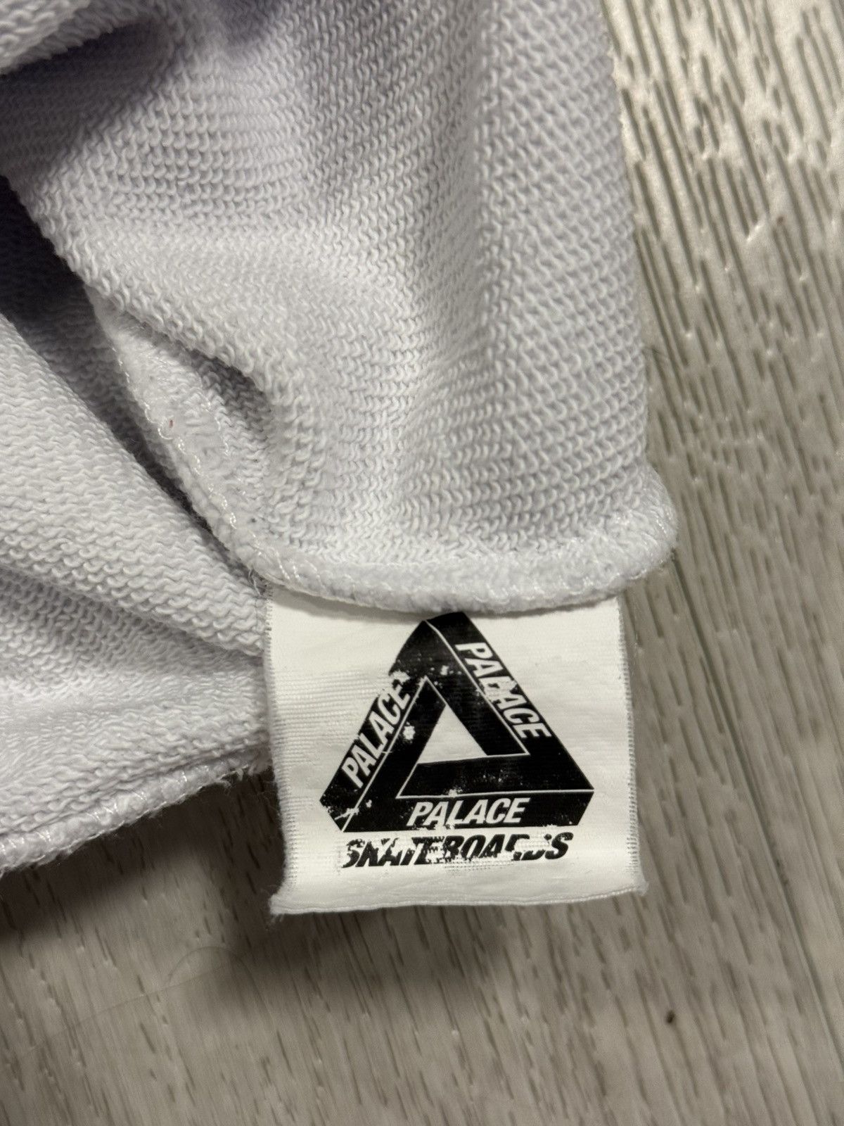 Palace Palace Zodiac Tri-Ferg Hoodie White - CRISP PRINT Size US S / EU 44-46 / 1 - 8 Thumbnail