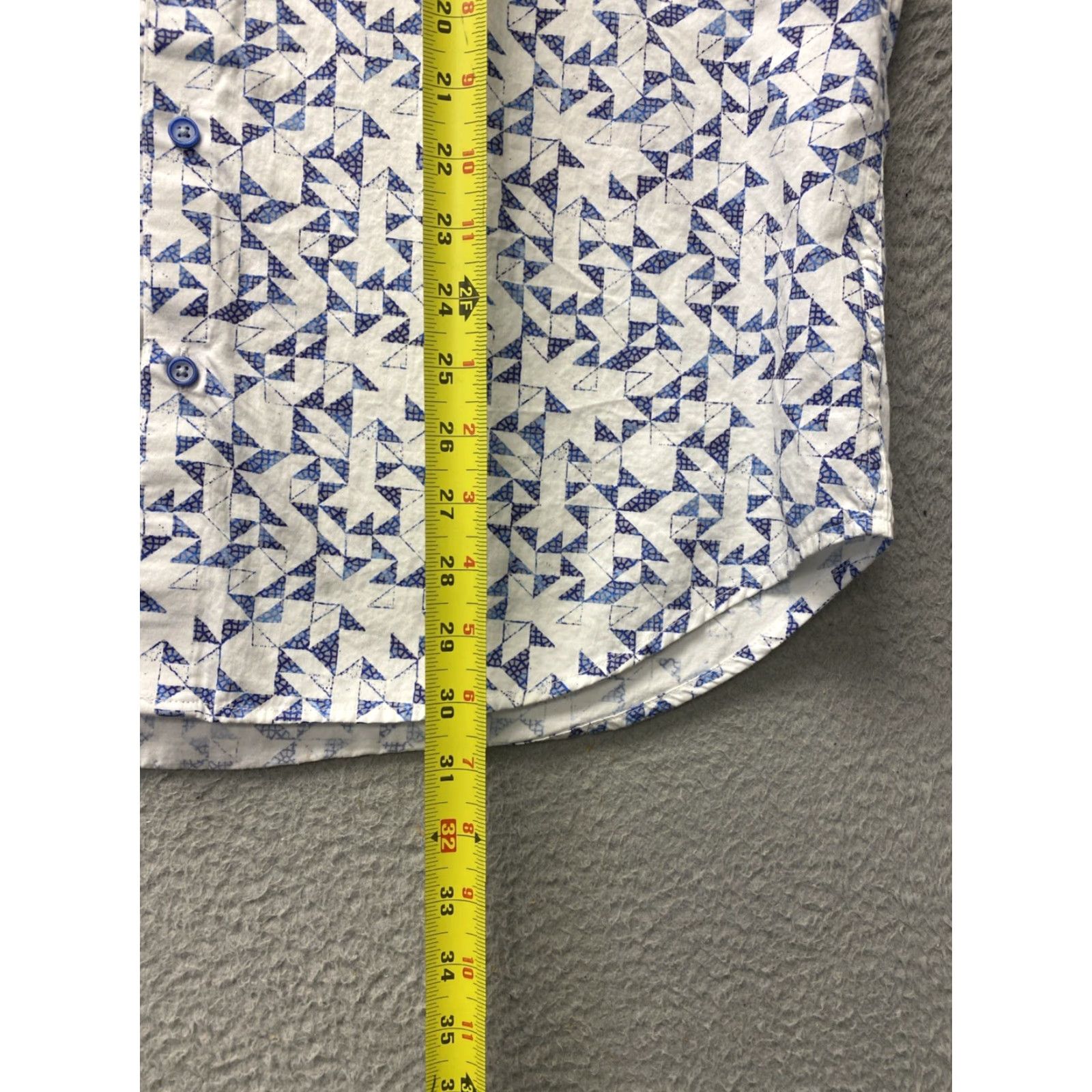 Robert Graham Robert Graham Button Shirt Men XL Long Sleeve Button-Up Triangle Print Geometric / 161-1 Size US XL / EU 56 / 4 - 7 Thumbnail