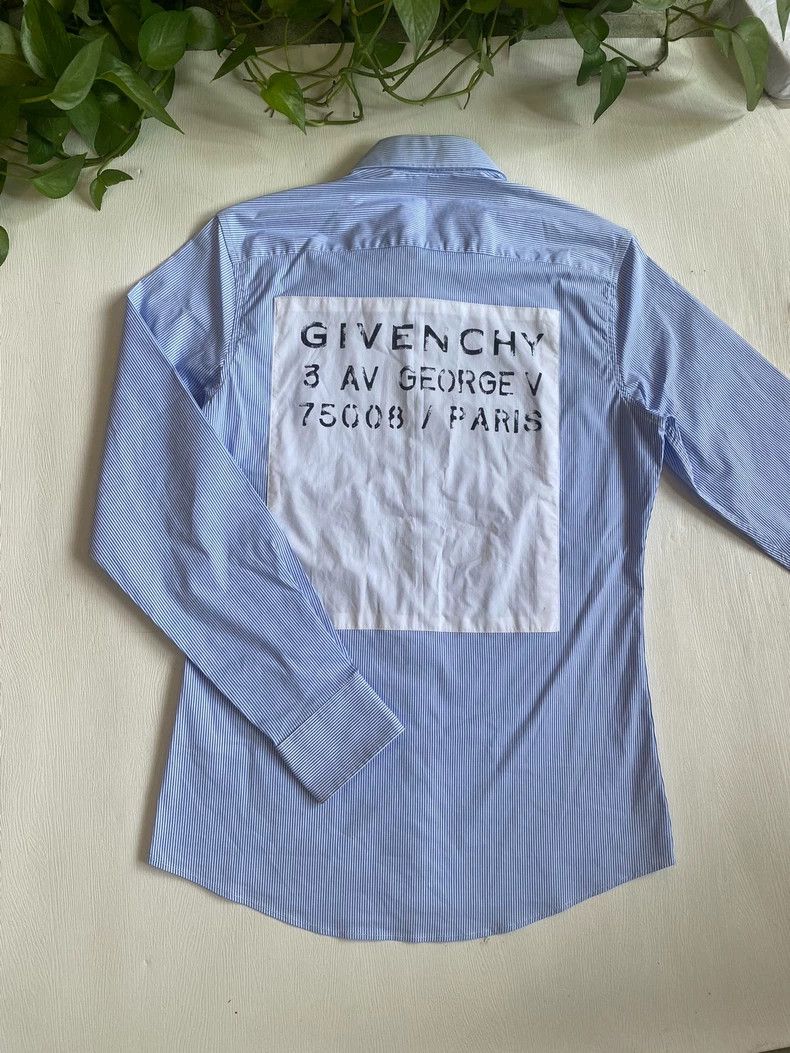 Givenchy Givenchy Shirt, classic, blue and white striped Size US M / EU 48-50 / 2 - 1 Thumbnail