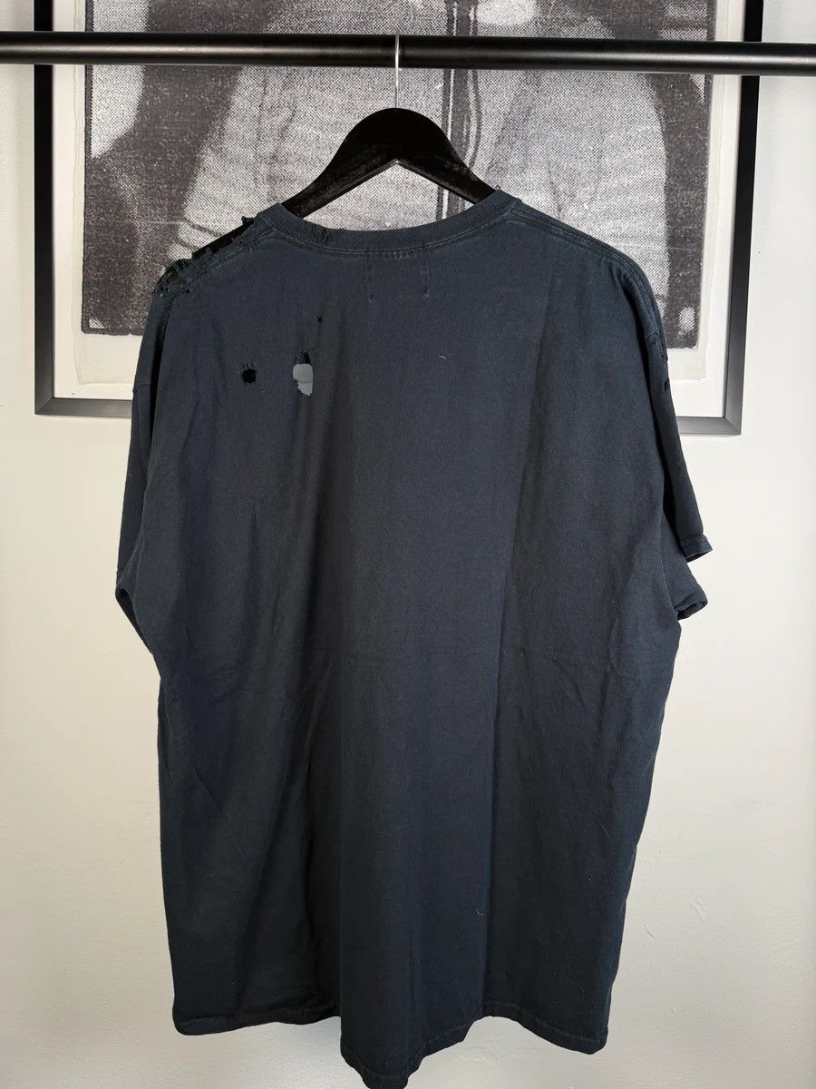 Vintage 🚭VINTAGE GRAIL🚭THRASHED JAPAN HARDCORE "CIRCLE/WAR" TEE Size US XL / EU 56 / 4 - 2 Thumbnail