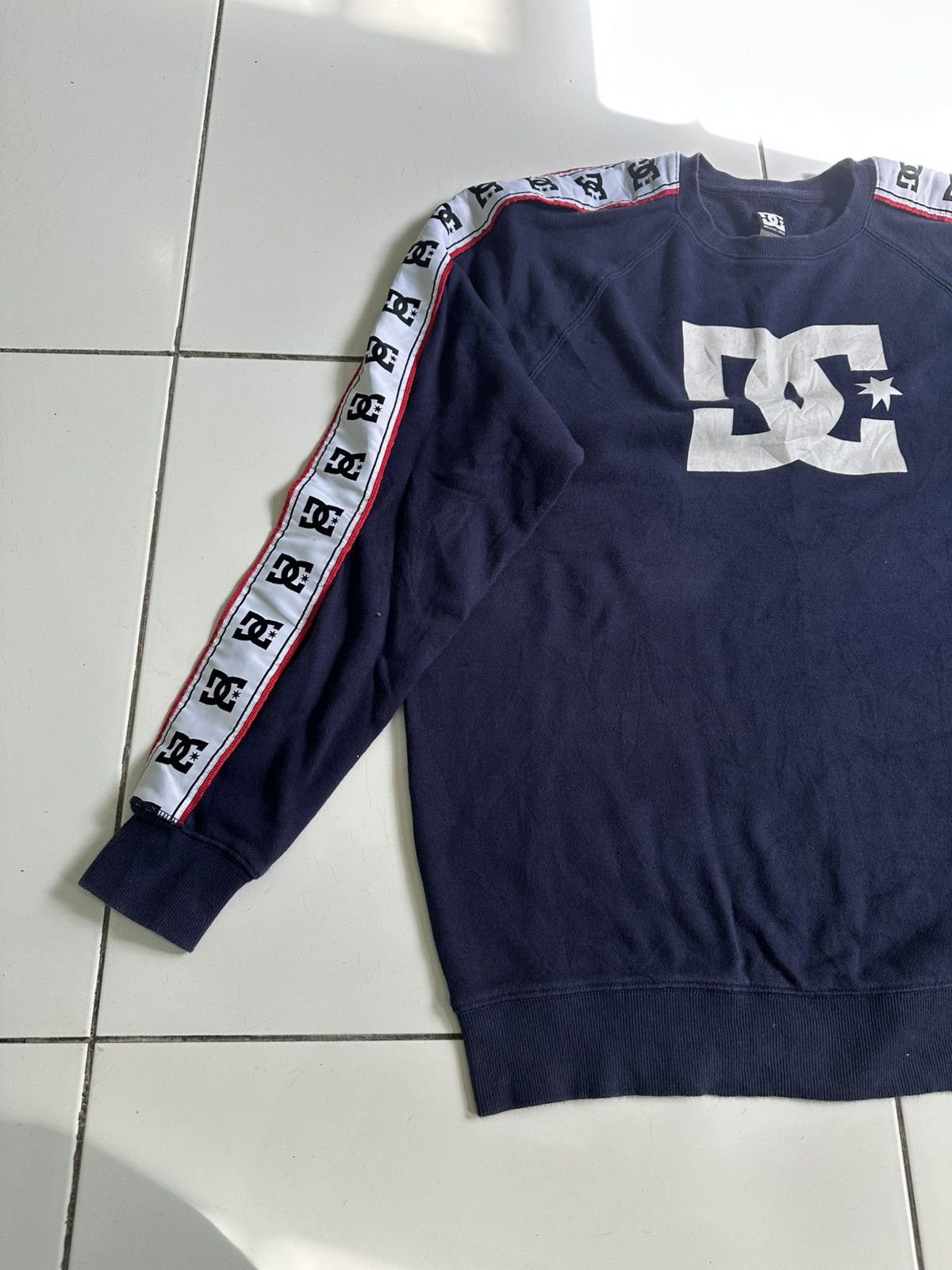 DC Dcshoecousa Tags Crewneck Size US L / EU 52-54 / 3 - 2 Thumbnail