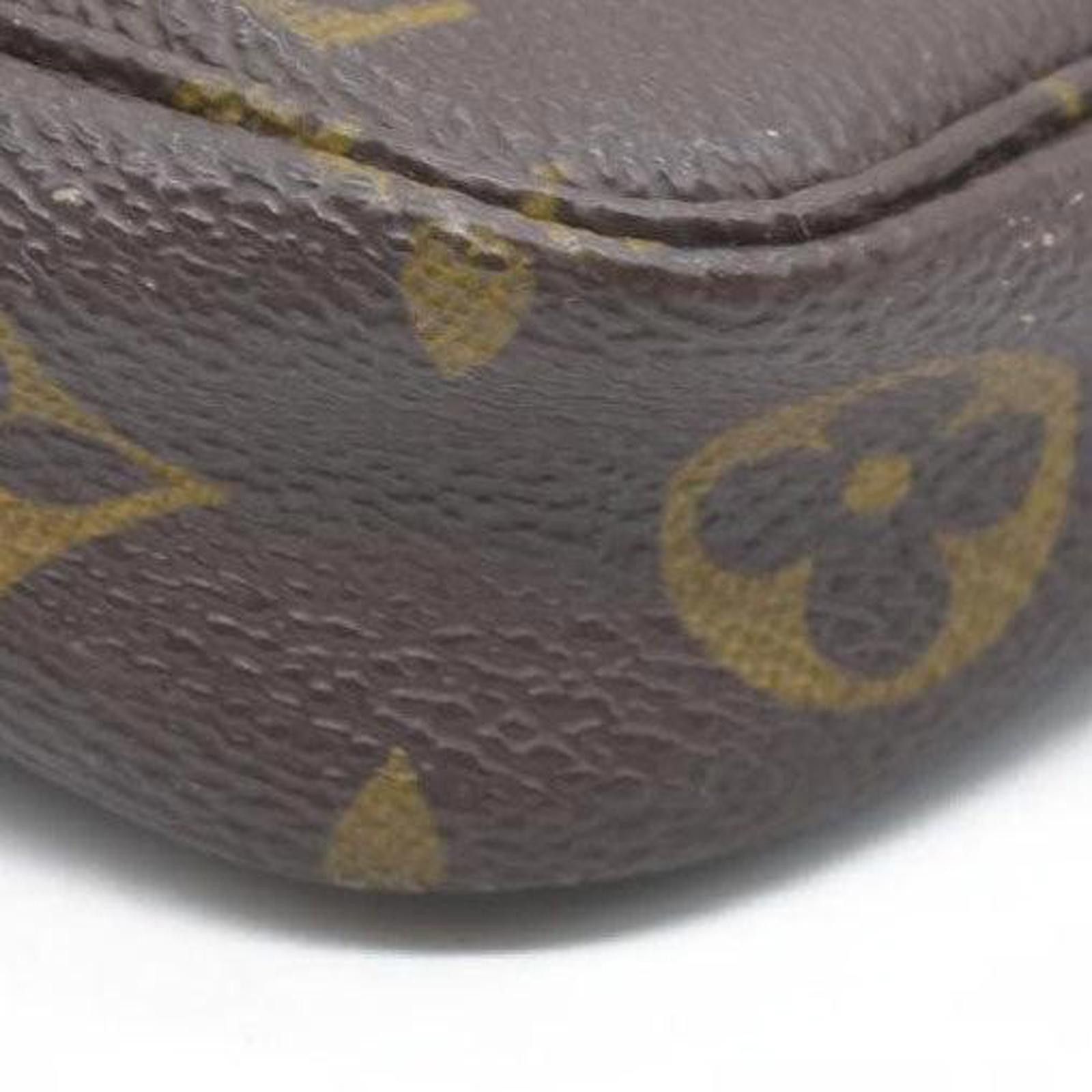 Louis Vuitton Louis Vuitton Monogram Pochette Accessories AR0936 Size ONE SIZE - 12 Thumbnail