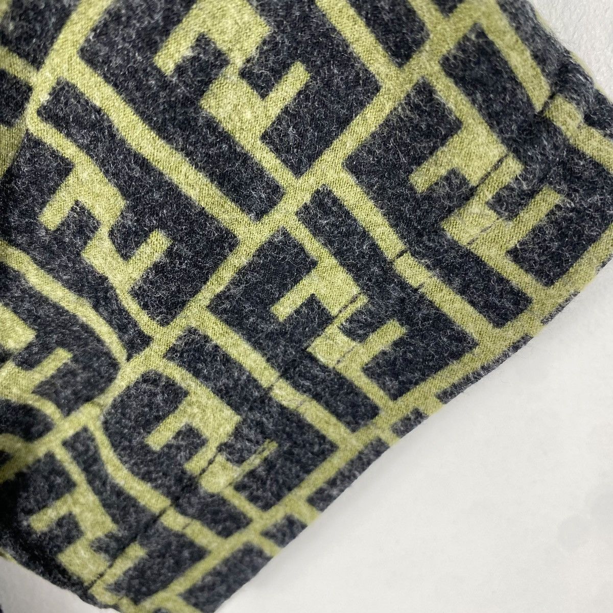 Fendi Vintage 90s FENDI Zucca Monogram Women Tops Tee Shirt Size M / US 6-8 / IT 42-44 - 3 Thumbnail