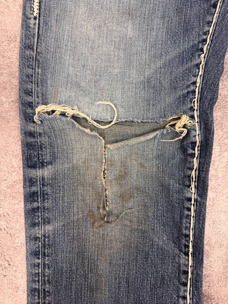 True Religion True Religion MenJeans Blue Distressed Straight Fit Vintage Size US 30 / EU 46 - 3 Thumbnail