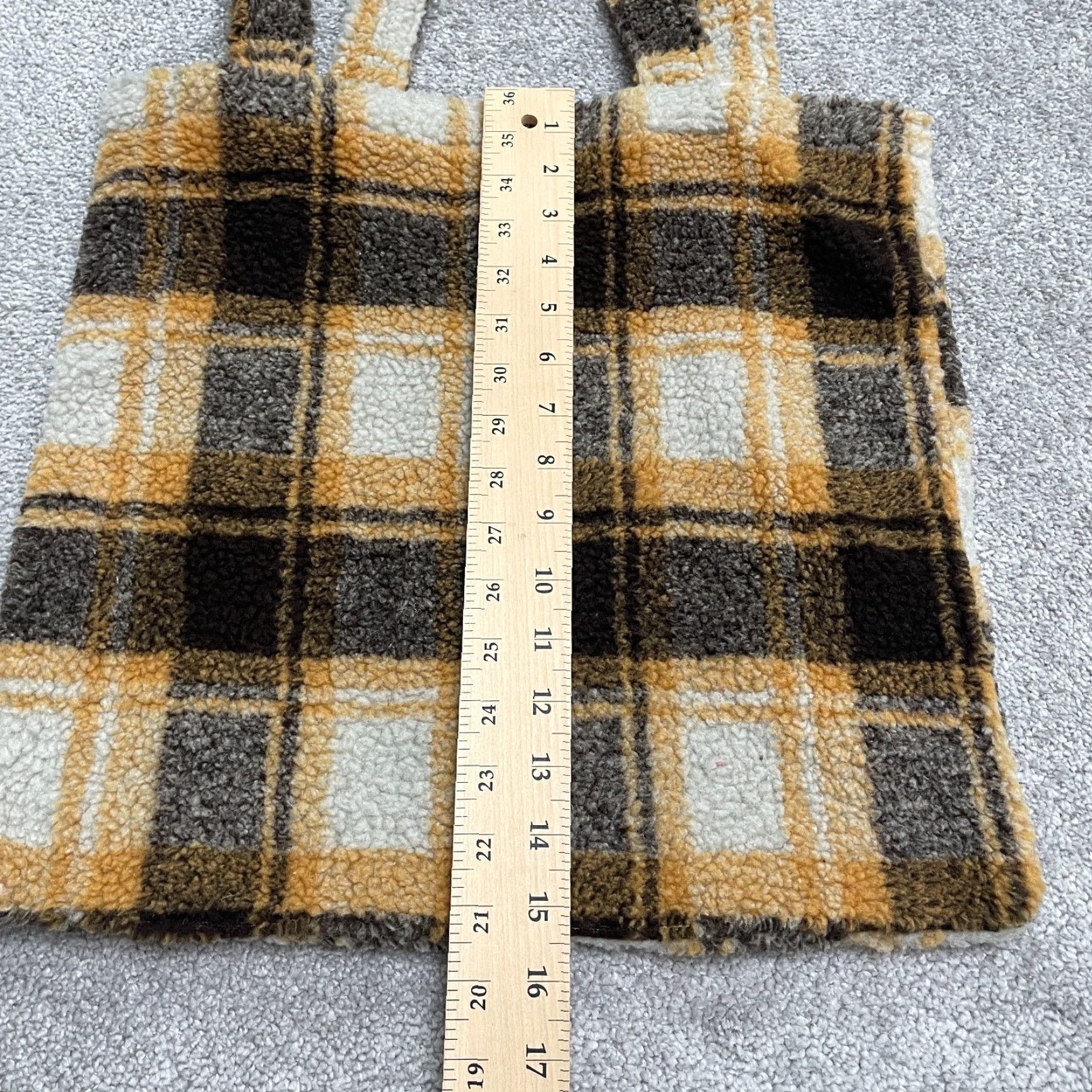 Forever 21 FOREVER 21 Tote Bag Square Multicolor Fleece Plaid Women's Small Casual 39x38 Size S / US 4 / IT 40 - 6 Thumbnail