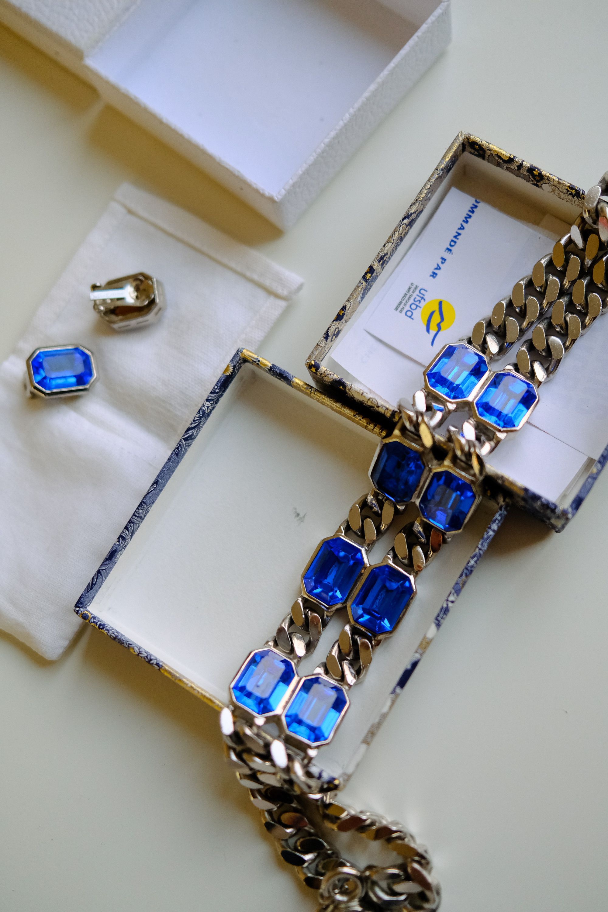 Christian Dior Monsieur Christian Dior Blue Crystal Silver Chain Necklace Size ONE SIZE - 4 Thumbnail
