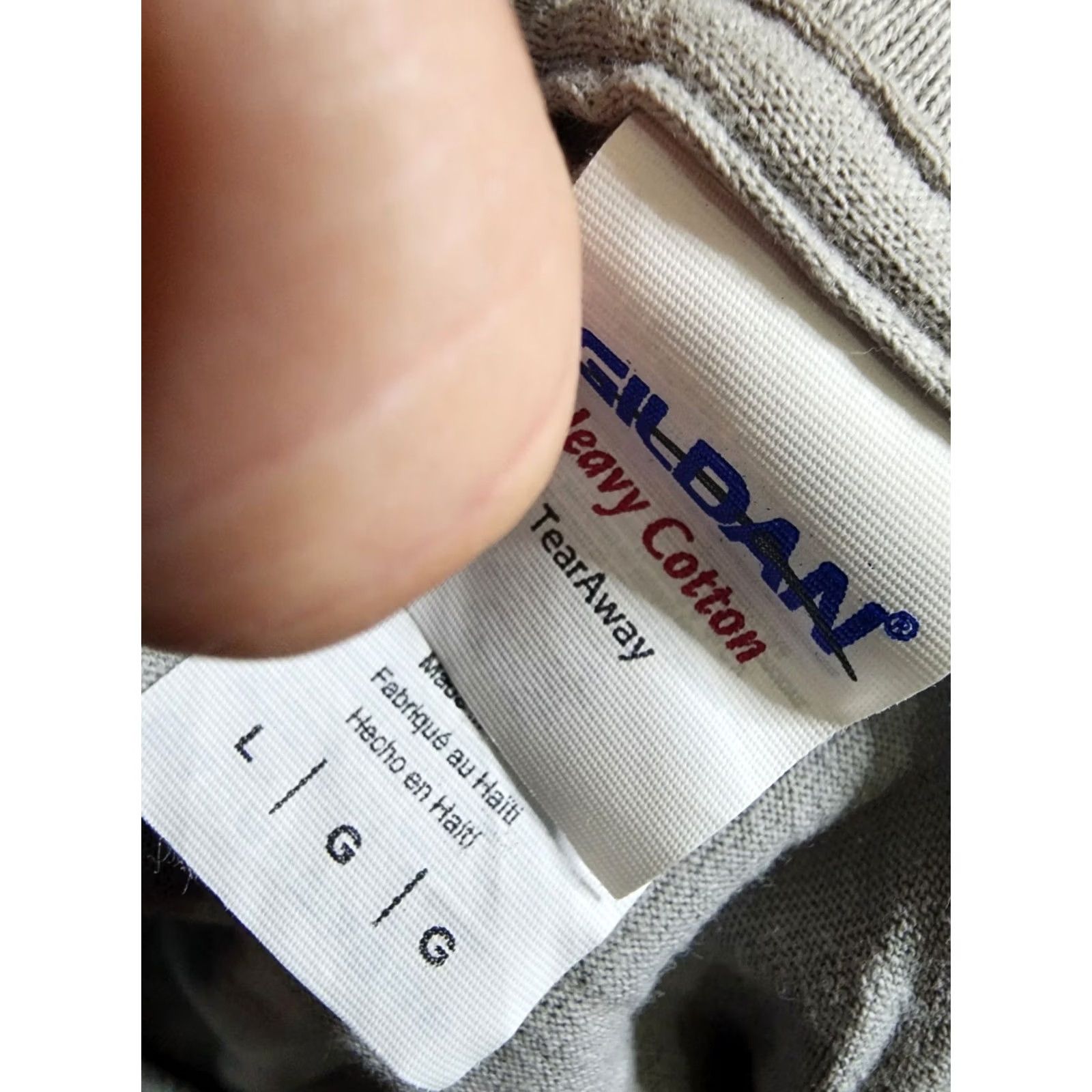 Gildan Mens L Gildan T-Shirt Size US L / EU 52-54 / 3 - 6 Thumbnail