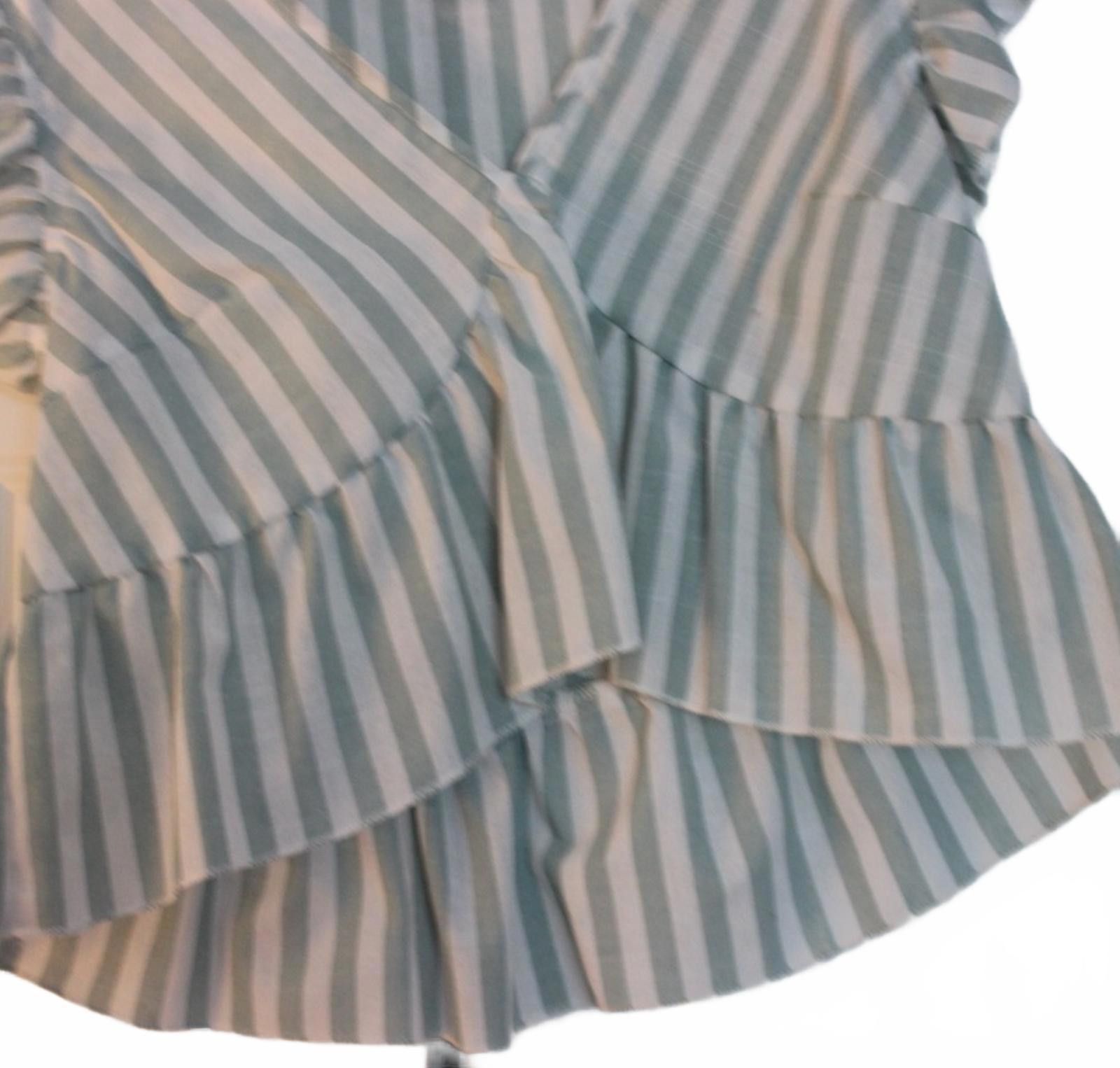 Shein SHEIN Women's Mint Striped Ruffle Cropped Blouse Sz Small Size S / US 4 / IT 40 - 2 Thumbnail