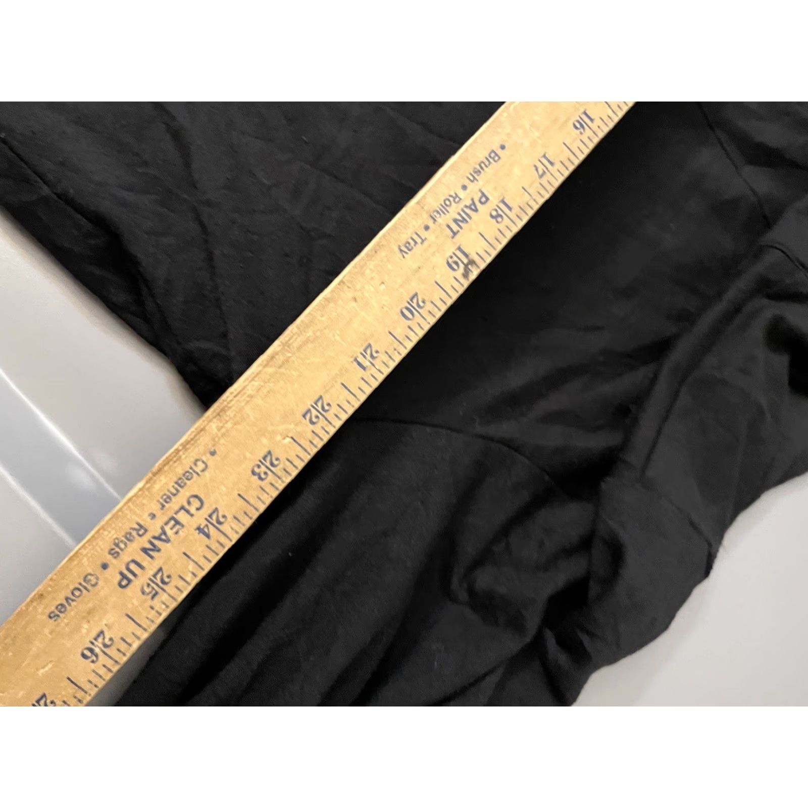 Guess GUESS Men’s XXL Full Zip Knit Sweater Jacket Black Small Stand-Up Collar Zip Pockets Heather Pattern, Casual, Travel, Fall, Winter Mens Jacket Size US XXL / EU 58 / 5 - 6 Thumbnail