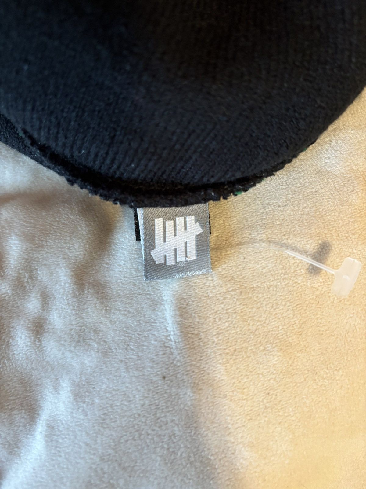 Undefeated Undefeated Slalom Pom-Pom Beanie Size ONE SIZE - 6 Thumbnail