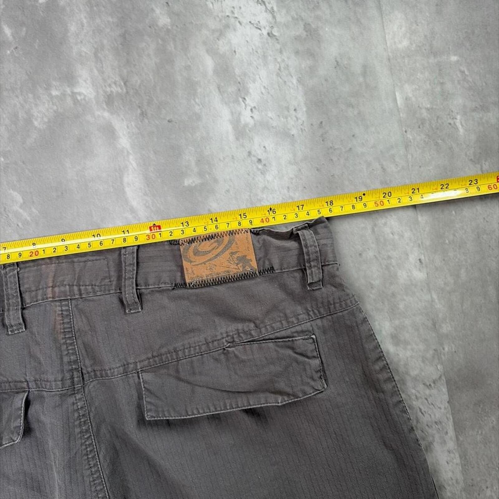 Gotcha Vintage Grey Gotcha Surf Grunge Gothic Baggy Cargo Shorts Size US 36 / EU 52 - 6 Thumbnail