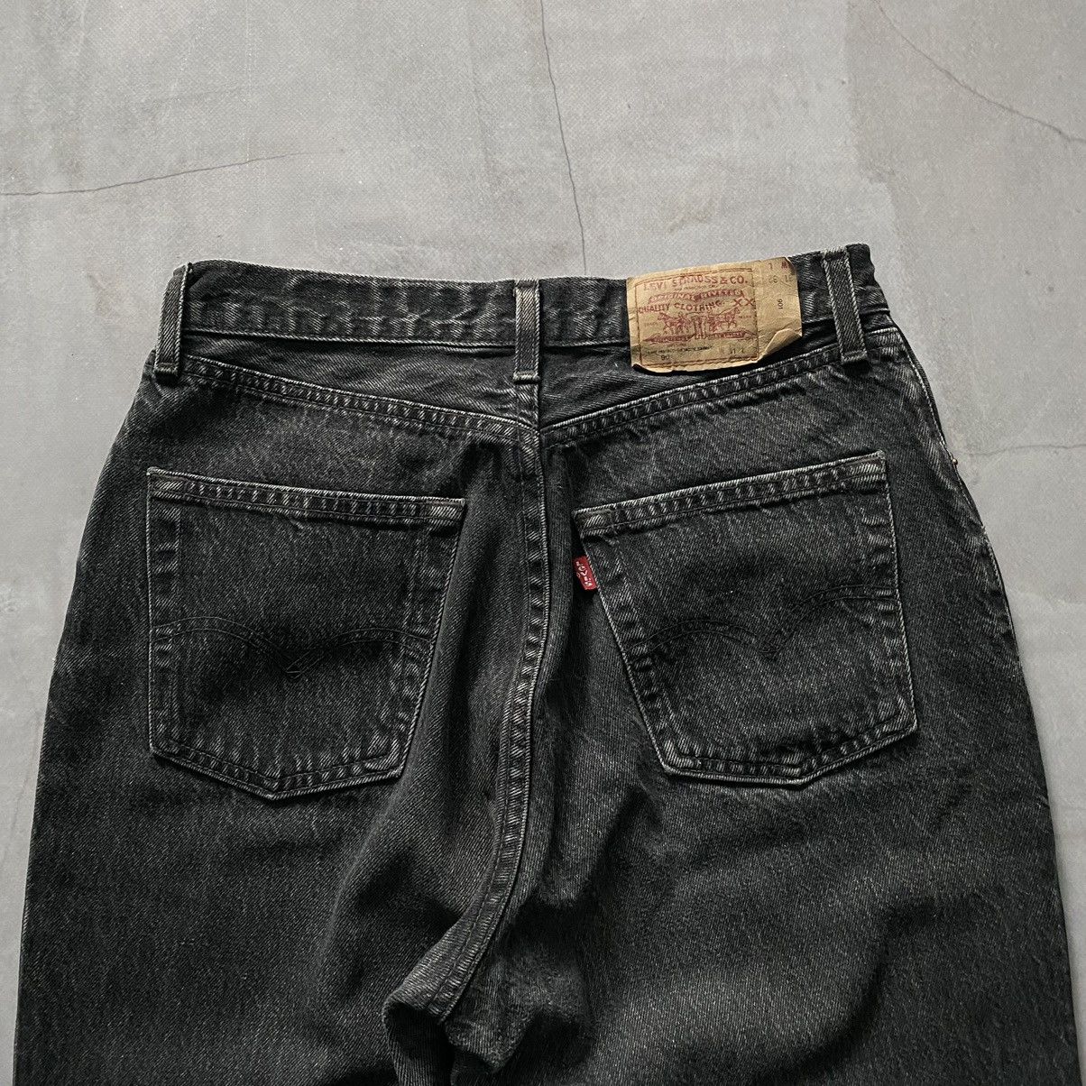 Beauty Beast × Jean × Levi's Vintage Levi’s 901 Distressed Faded Made in France Jeans Size US 31 - 7 Thumbnail