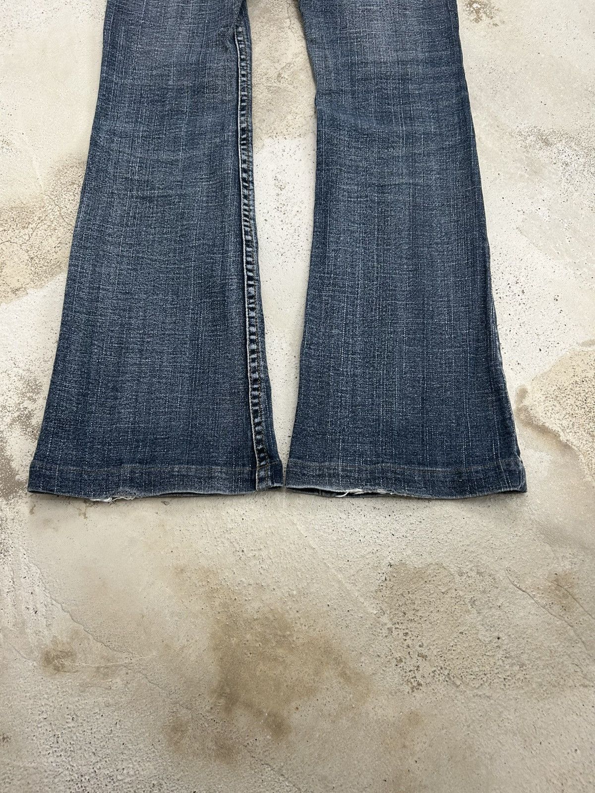 GOSTAR DE FUGA Flare BCBG Bootcut Distressed Fade Washed Button Studded Size US 30 / EU 46 - 10 Thumbnail