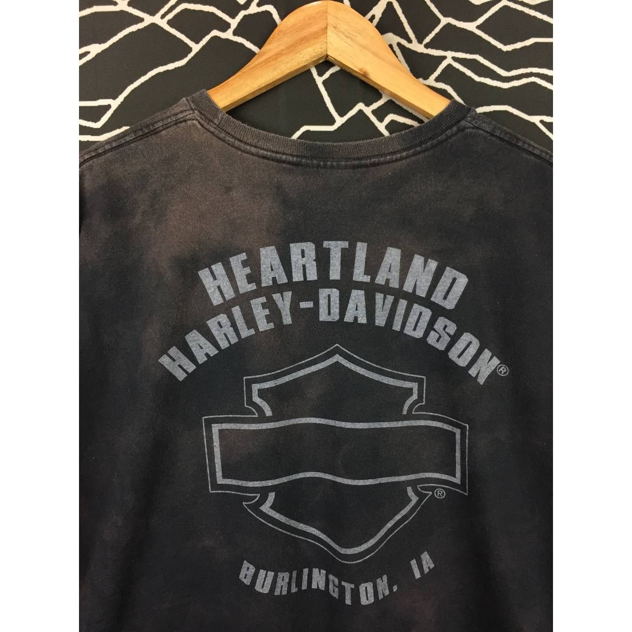 Harley Davidson × Vintage Vtg Harley Davidson Heartland Burlington Skull Graphic Tee Size US XL / EU 56 / 4 - 9 Thumbnail