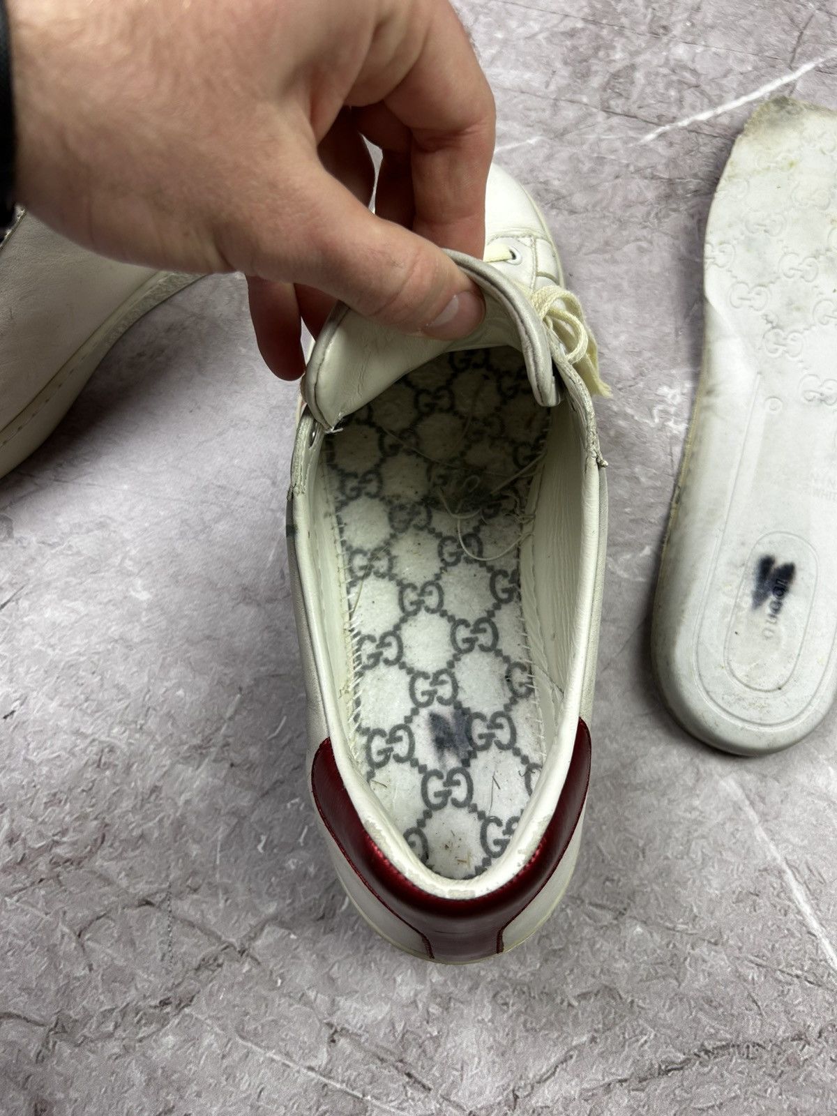 Designer Gucci Ace Blade Distressed Aged Lowtop sneakers Size US 10.5 / EU 43-44 - 25 Thumbnail