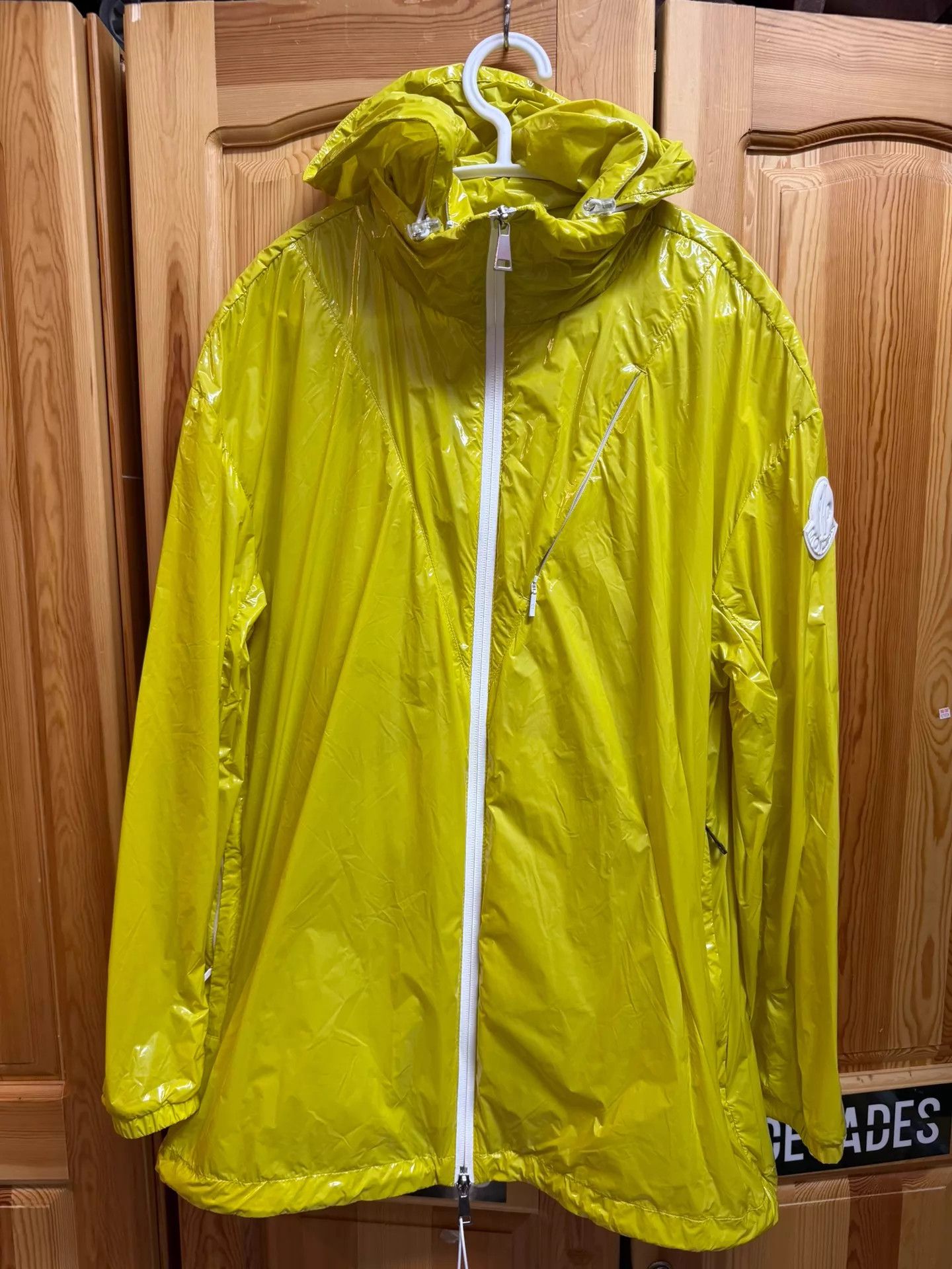 Moncler Moncler lightweight slim fit spring sun jacket 3 Size US L / EU 52-54 / 3 - 1 Thumbnail
