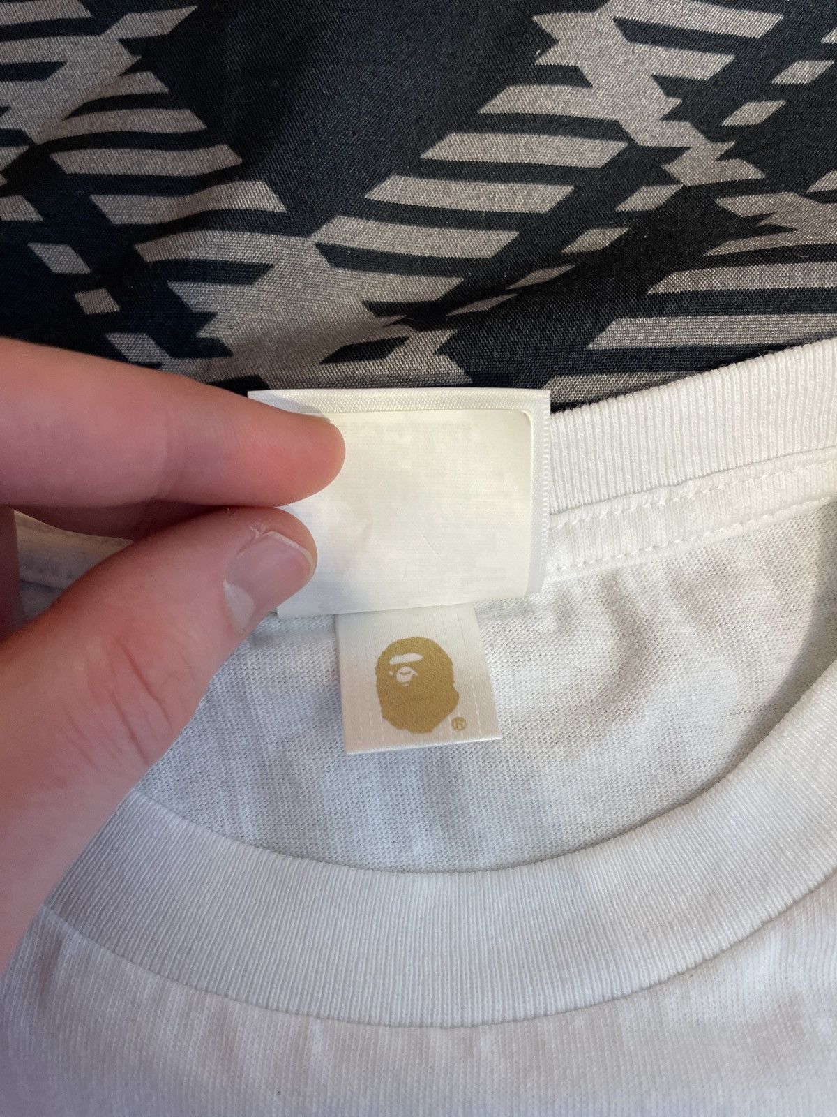 Bape A Bathing Ape T Shirt White Medium BAPE Size US M / EU 48-50 / 2 - 4 Thumbnail