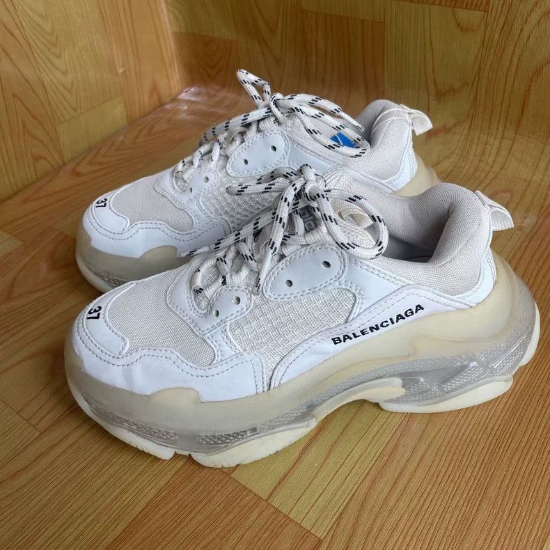 Balenciaga Triple S White Sneakers Size 37-2505