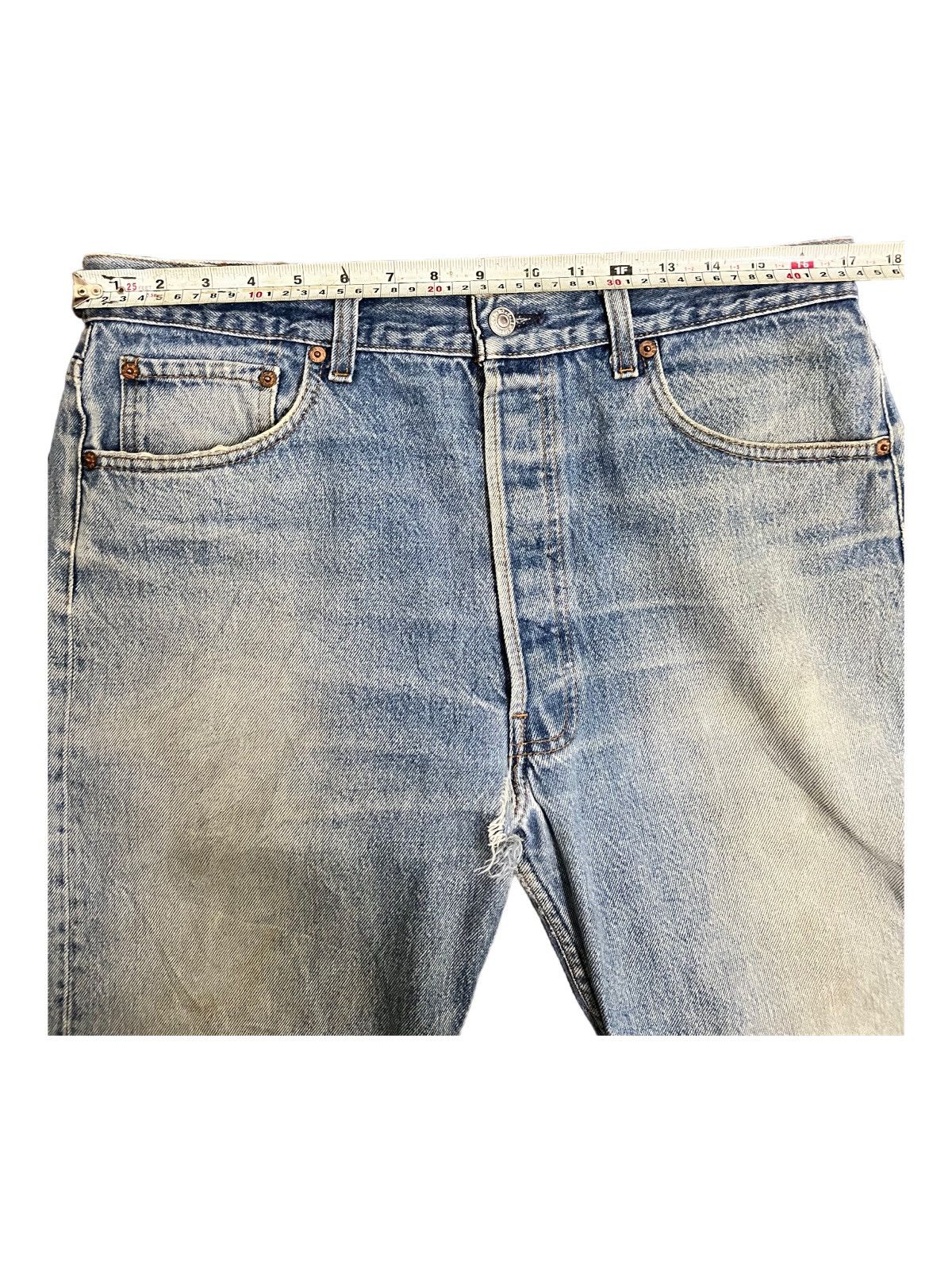 LVC × Levi's Vintage Clothing Vintage USA 90’s Levi’s 501 Button Fly Cut Off Shorts Size US 35 - 12 Thumbnail
