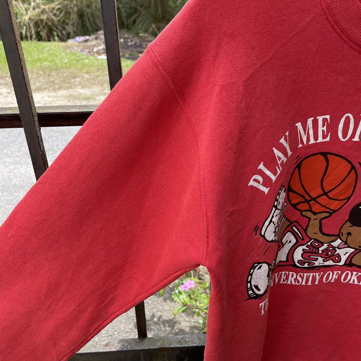 Fruit Of The Loom × Vintage 🔥Vintage 90s Oklahoma University Pullover Sweatshirts Size US S / EU 44-46 / 1 - 6 Thumbnail