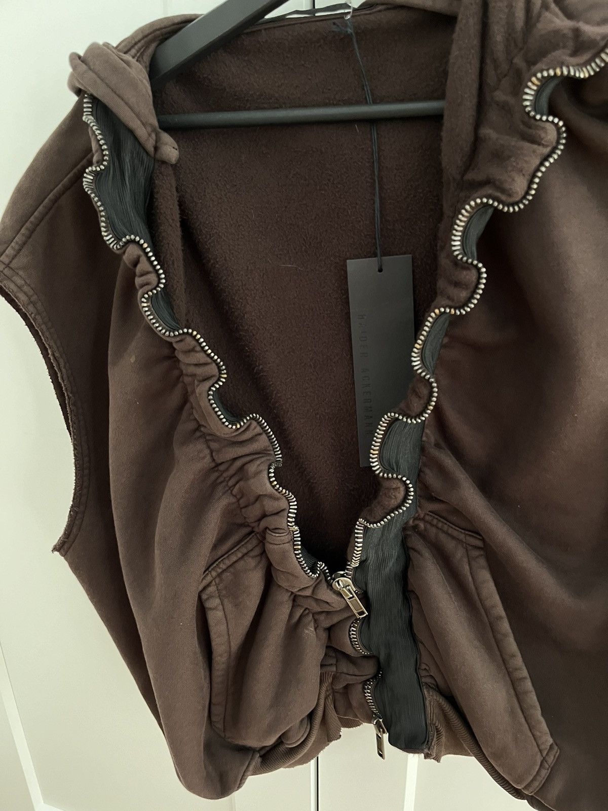 Haider Ackermann Ruched sleeveless hoodie Haider Ackermann SS21 Size M / US 6-8 / IT 42-44 - 8 Thumbnail
