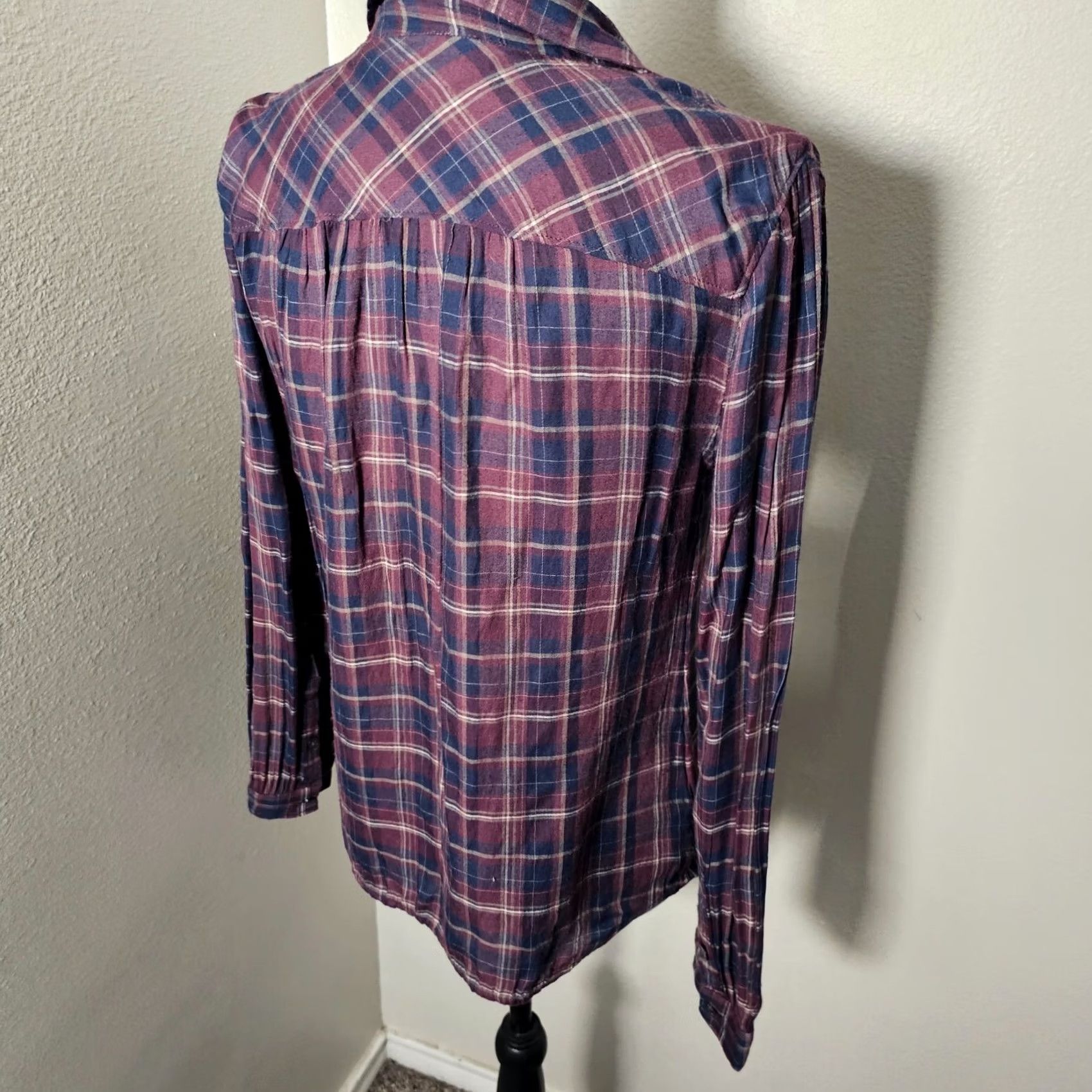 Loft Loft Blouse Shirt Tunic Long Sleeve Purple Plaid Button 1/2 Zip? Wait: No zip. Use pullover closure. Size M / US 6-8 / IT 42-44 - 3 Thumbnail