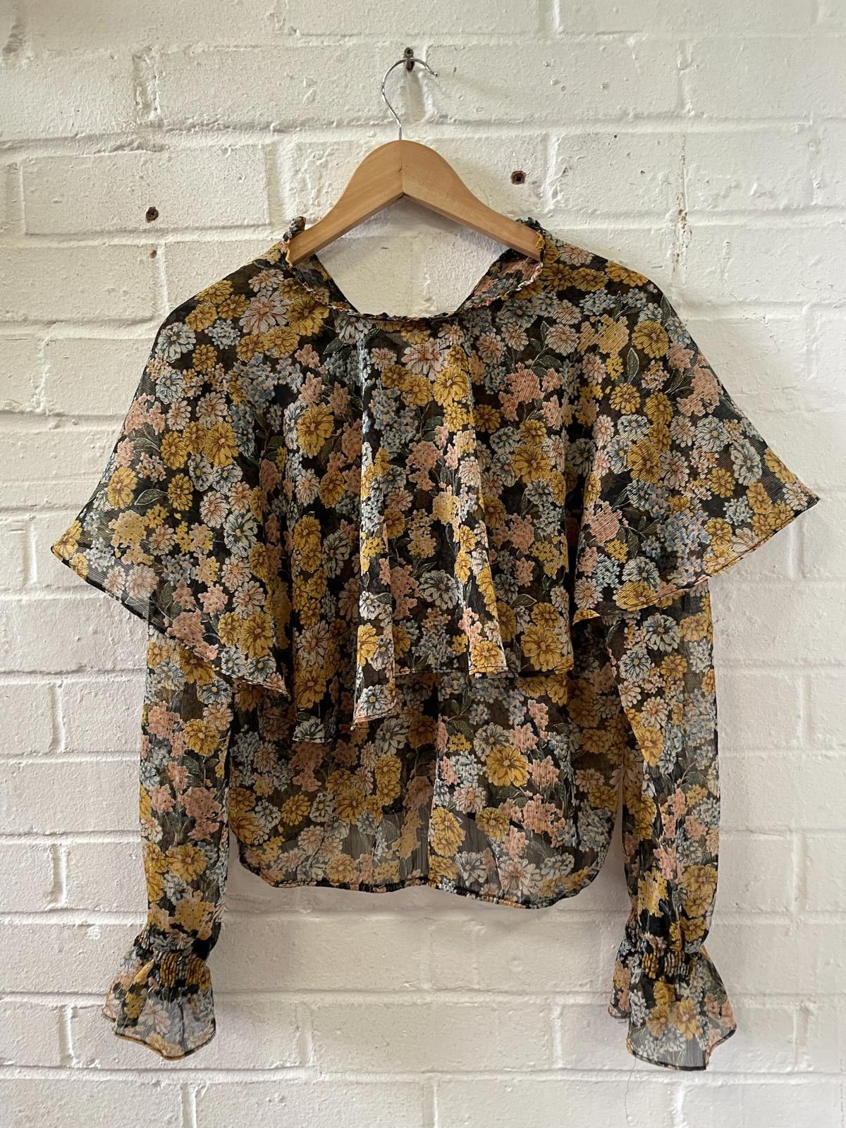 Unknown London Sheer Floral Print Long Sleeve Blouse Size ONE SIZE - 3 Thumbnail