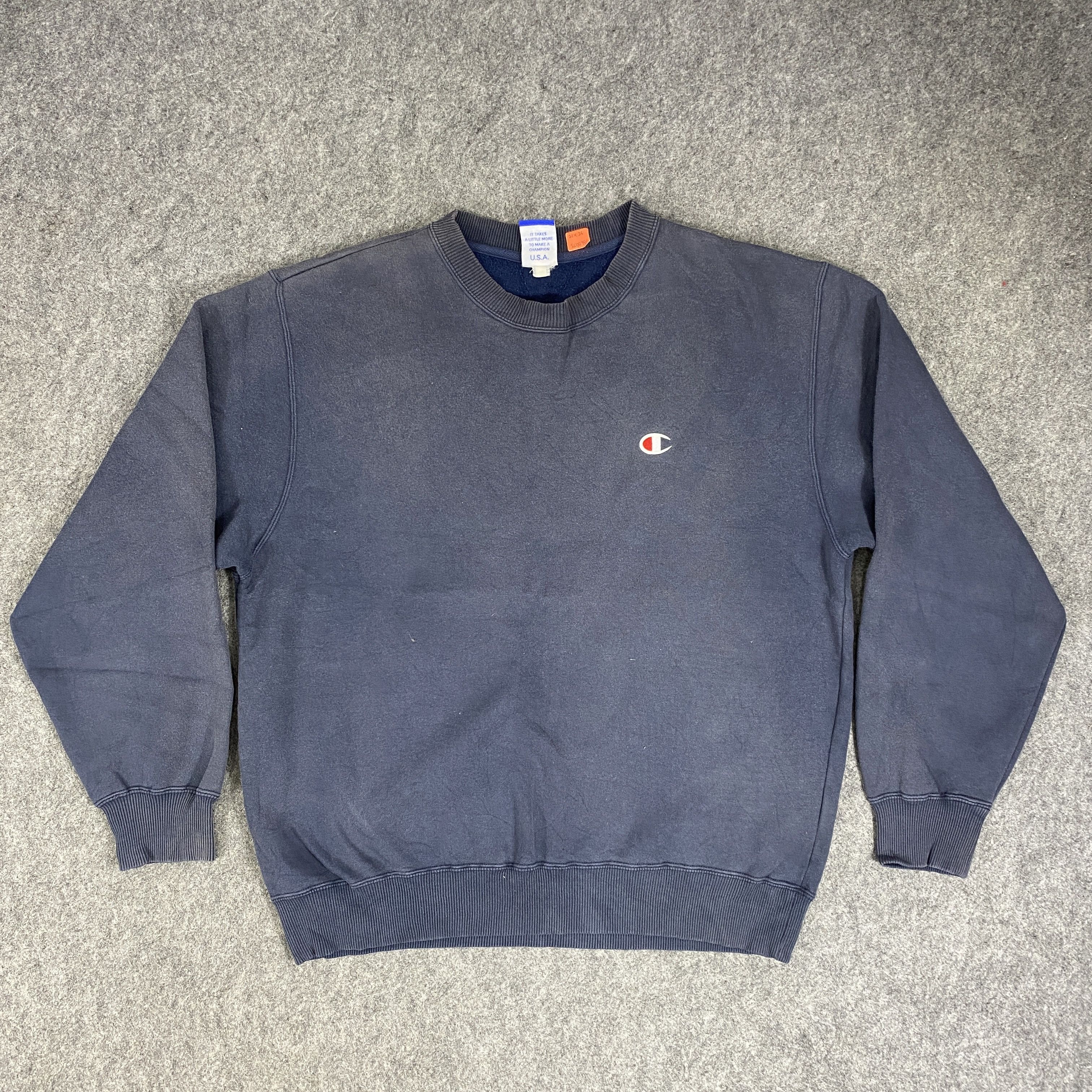 Champion Vintage Champion Small Logo Sweatshirt Faded -SW076 Size US L / EU 52-54 / 3 - 1 Thumbnail