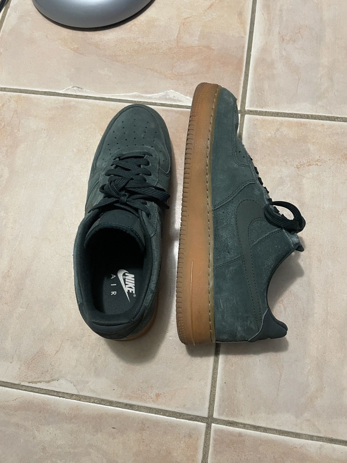 Nike Nike Air Force 1 07 LV8 Suede 