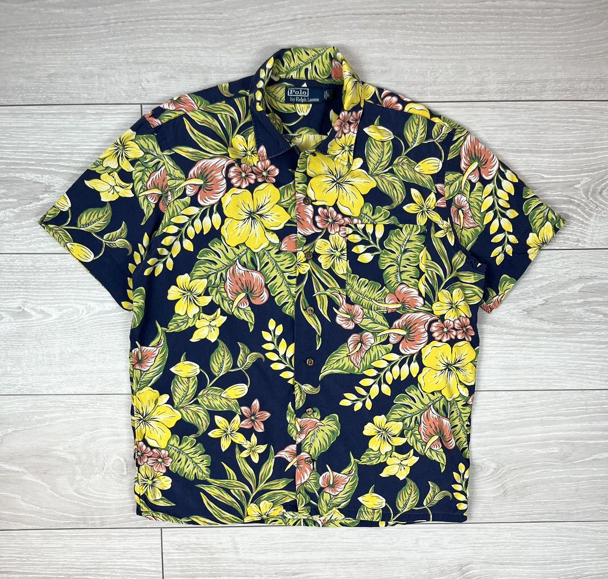Polo Ralph Lauren Polo Ralph Lauren Vintage Hawaiian Floral Print Button Shirt Size US L / EU 52-54 / 3 - 1 Thumbnail