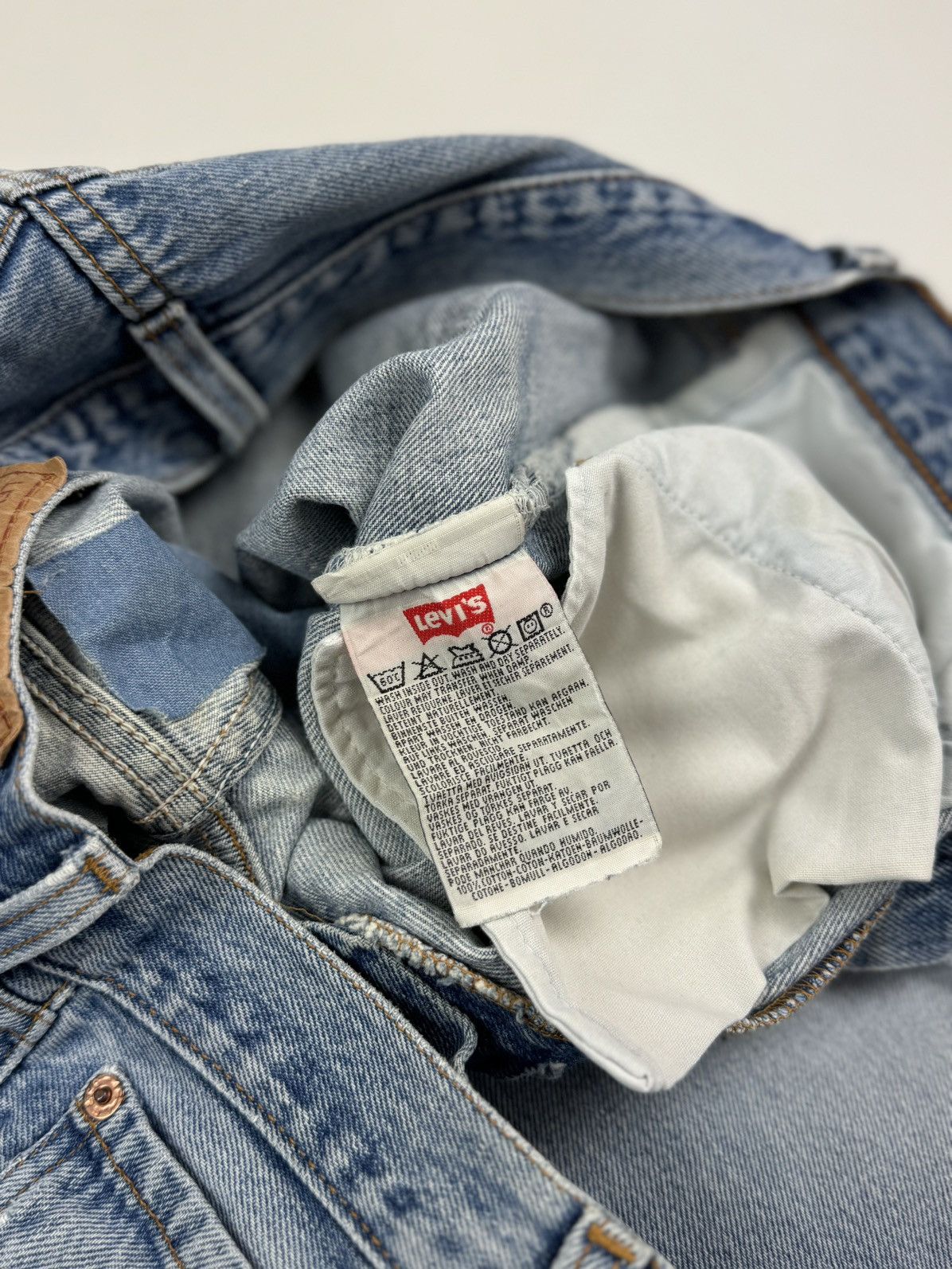 Levi's 1990’s Vintage Levi’s 501 Repaired Washed Denim Jeans USA Size US 31 - 10 Thumbnail