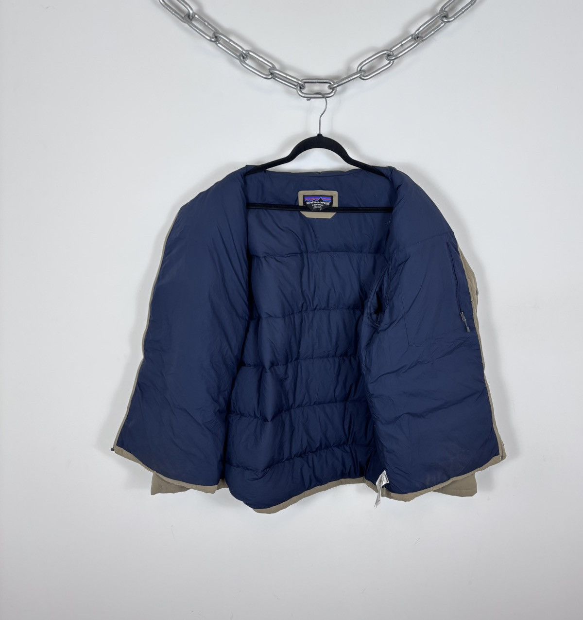 Patagonia Patagonia Men’s Bivy Down Puffer Jacket Insulated Beige/Blue Size US L / EU 52-54 / 3 - 14 Thumbnail